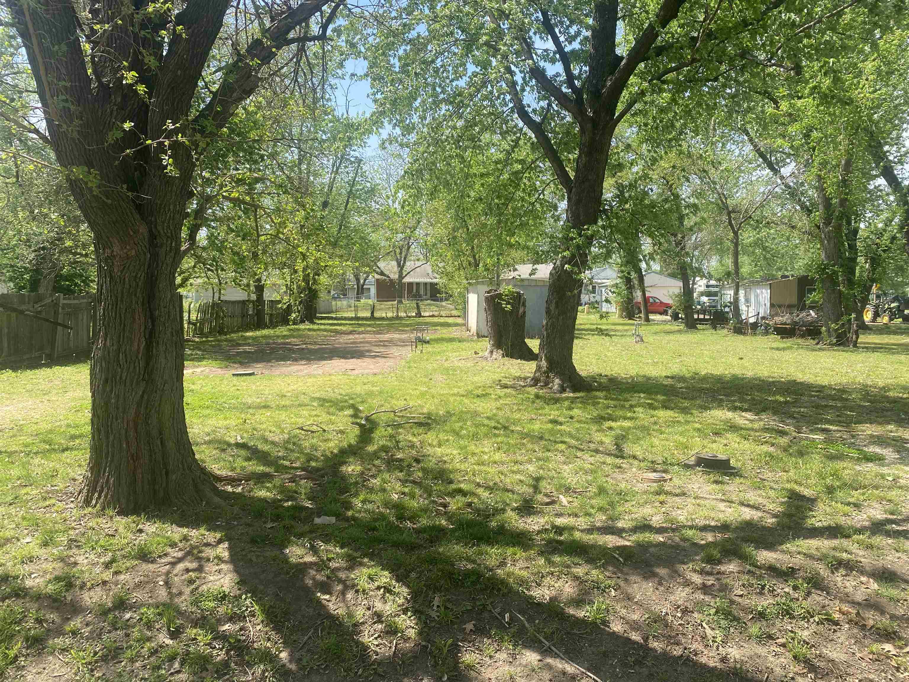 323 N Washington #323 N Washington St, Belle Plaine, KS 67013