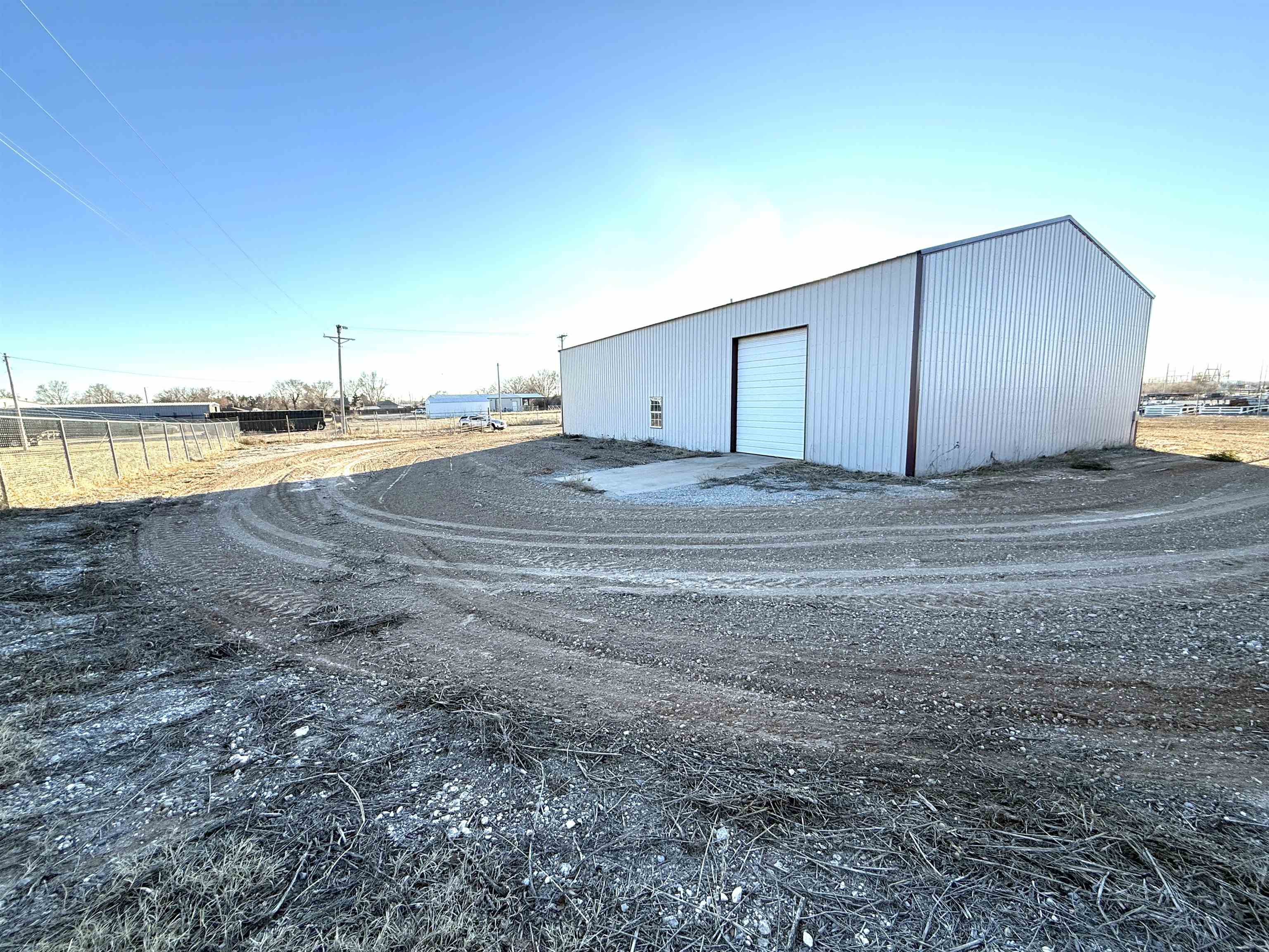502 W Central Ave, Medicine Lodge, KS 67104