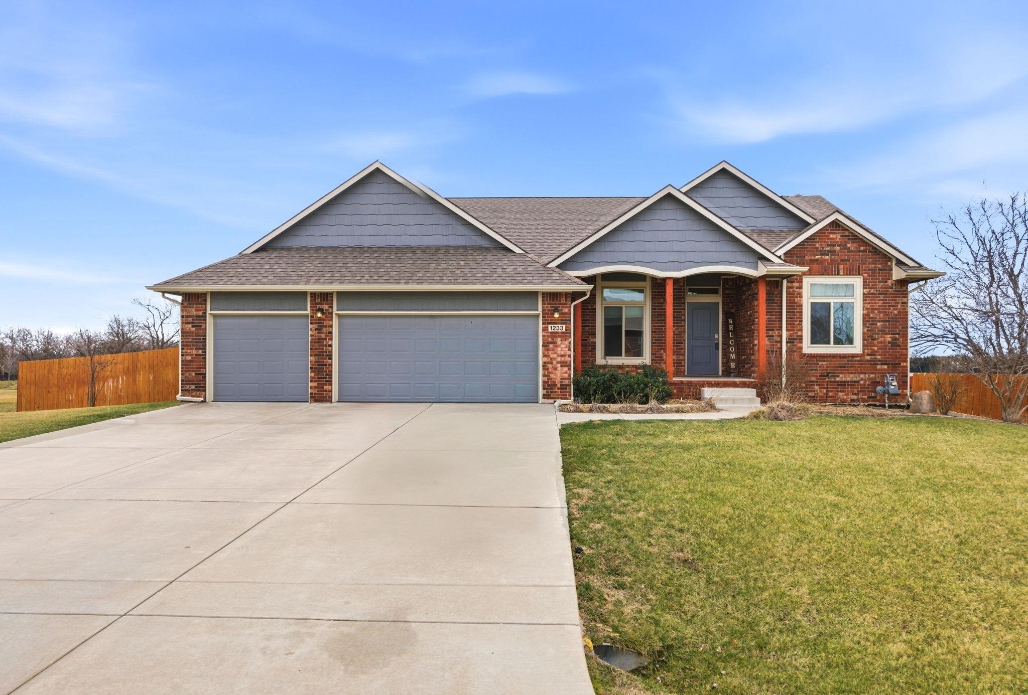 1233 E Bearhill Cir, Park City, KS 67147