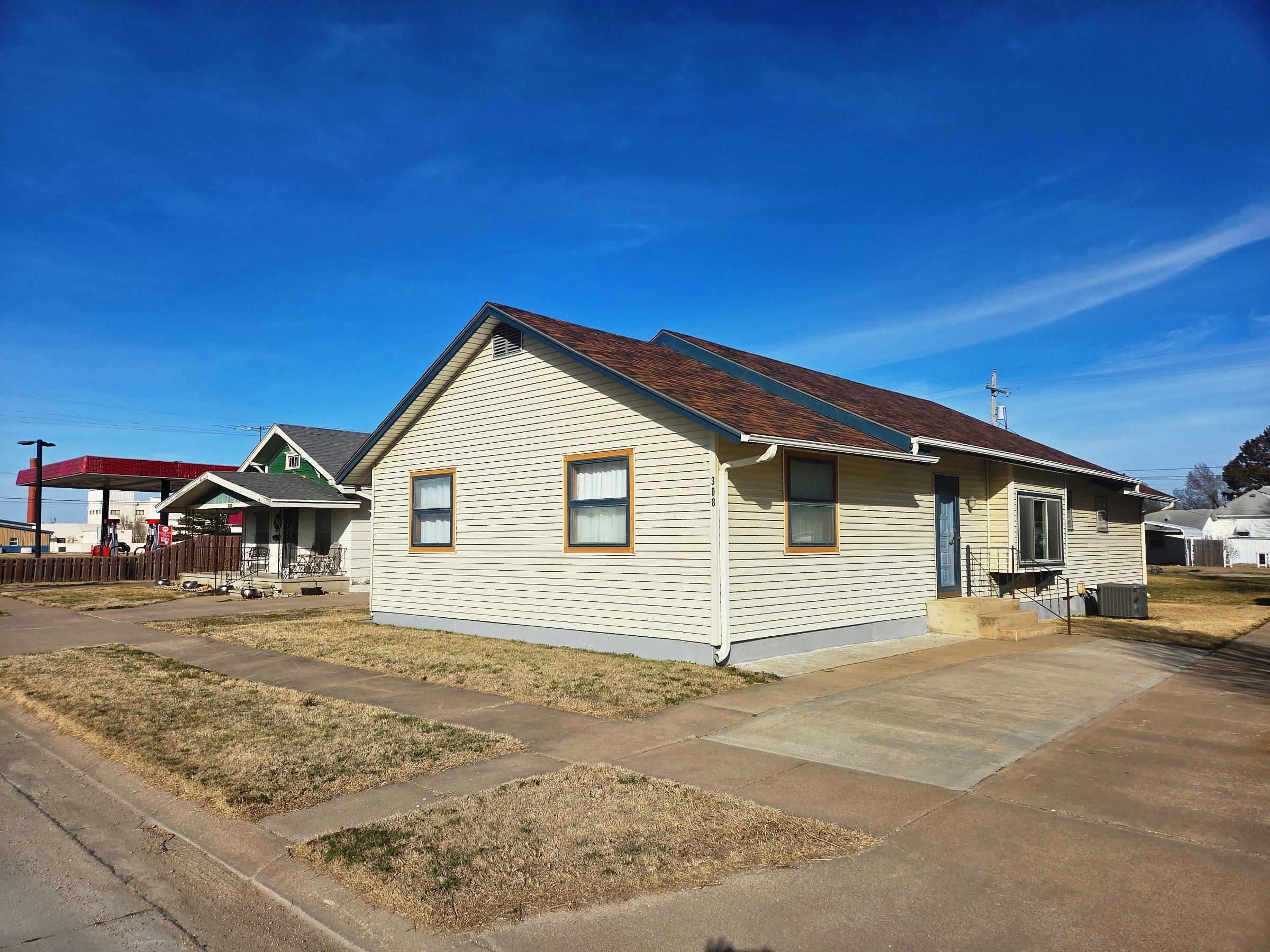 308 N Ash, Hillsboro, KS 67063