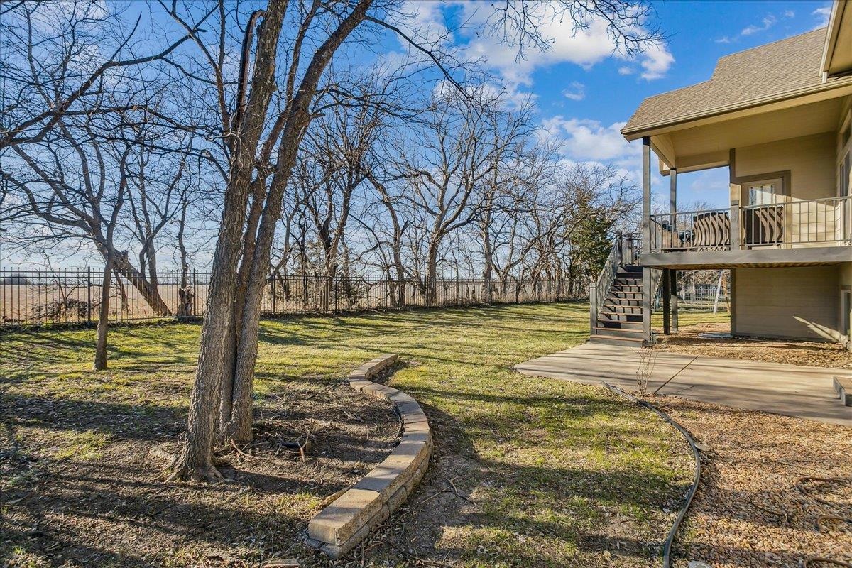 1401 N Shadow Rock Dr, Andover, KS 67002