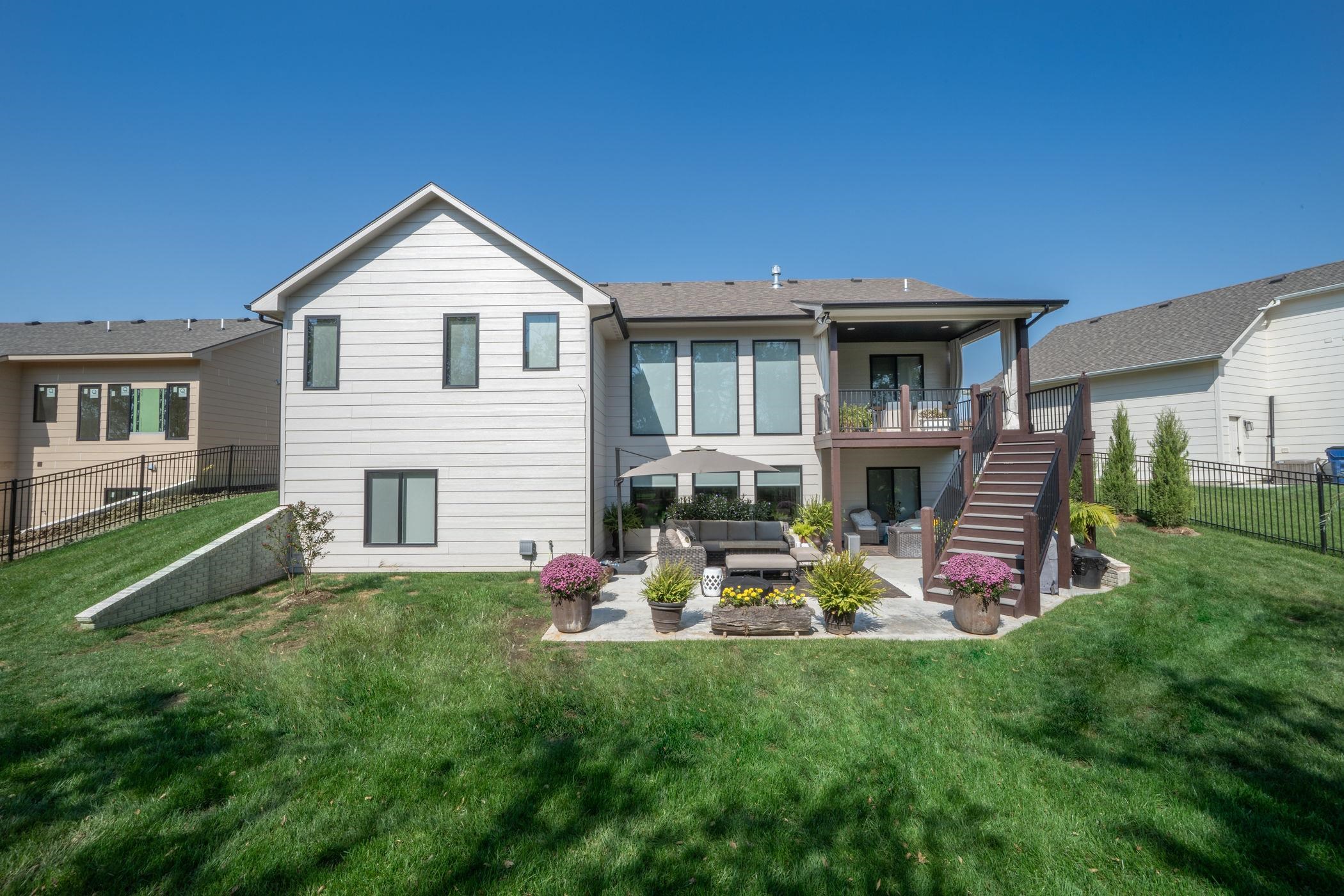 1023 W Silverstone Ct, Andover, KS 67002