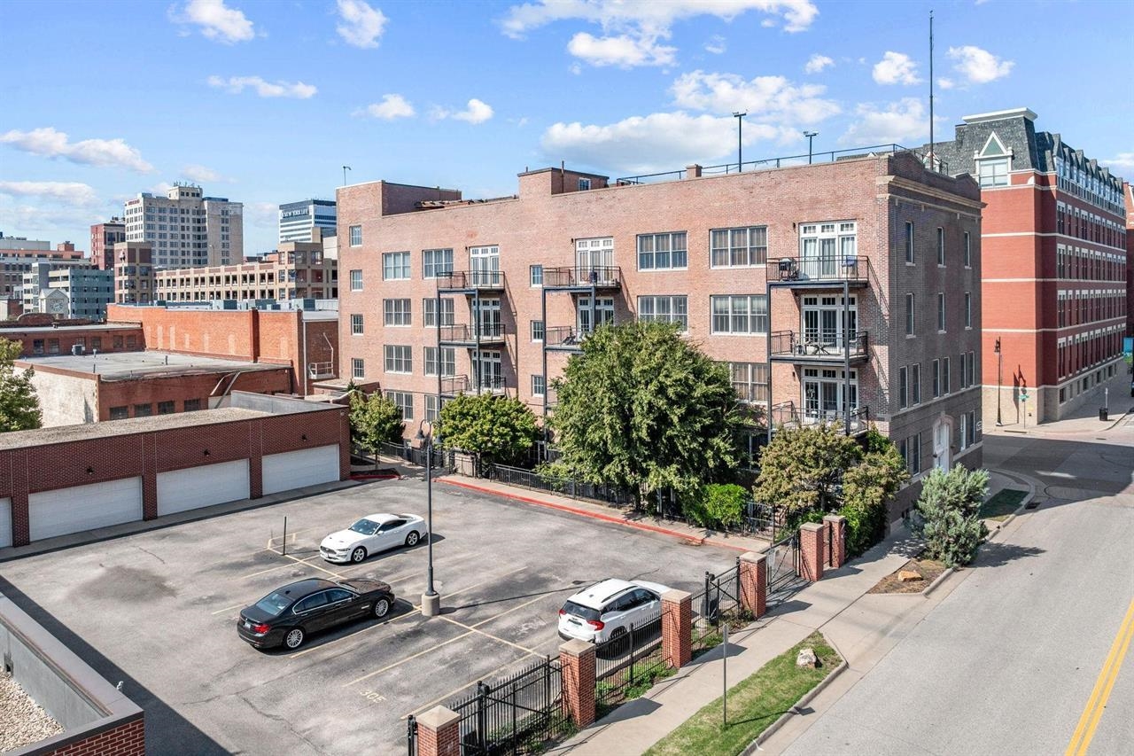 201 S Saint Francis #500, Wichita, KS 67202