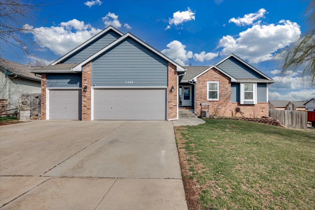 5302 W 44th Ct S, Wichita, KS 67215