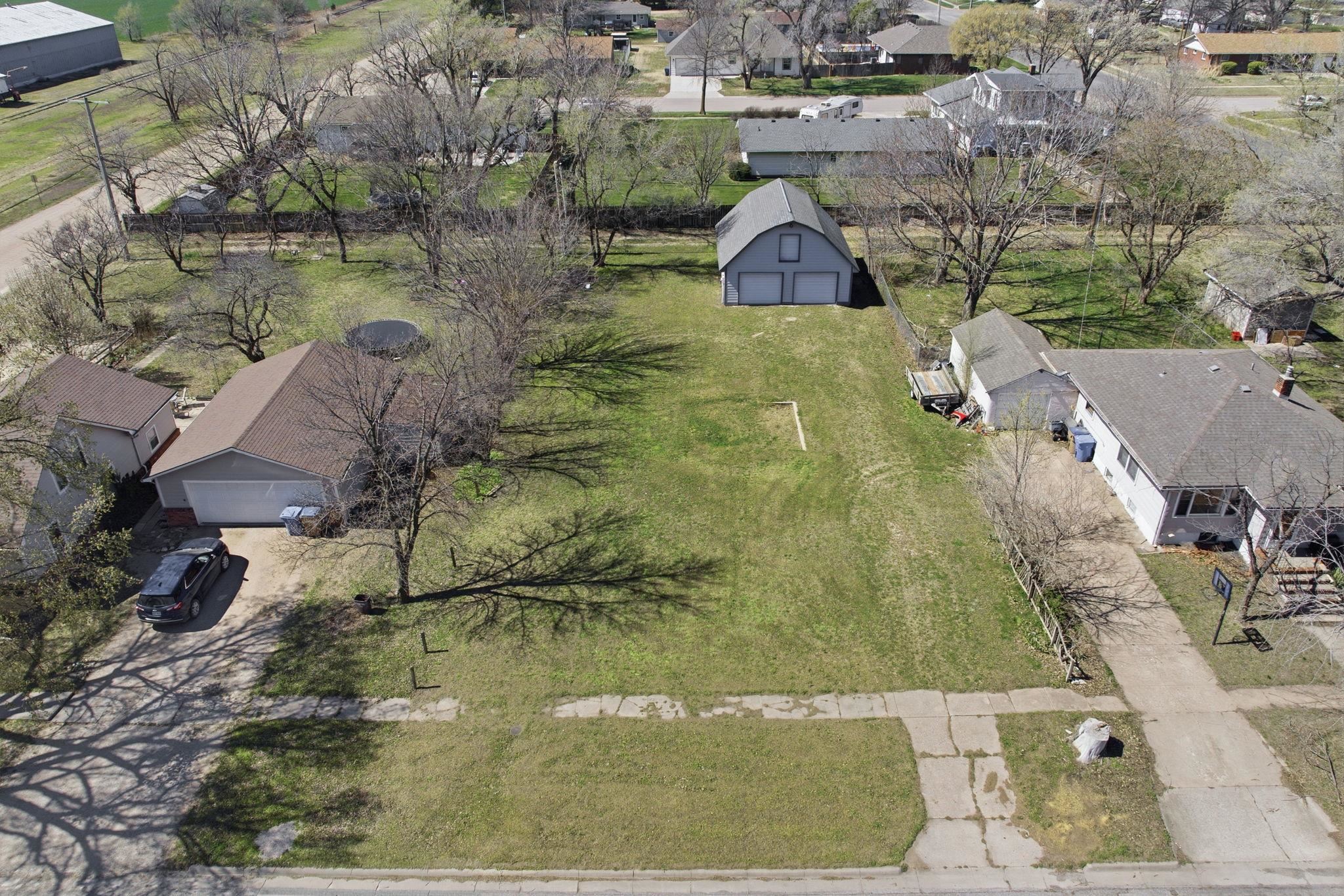 109 N Adams, Cheney, KS 67025