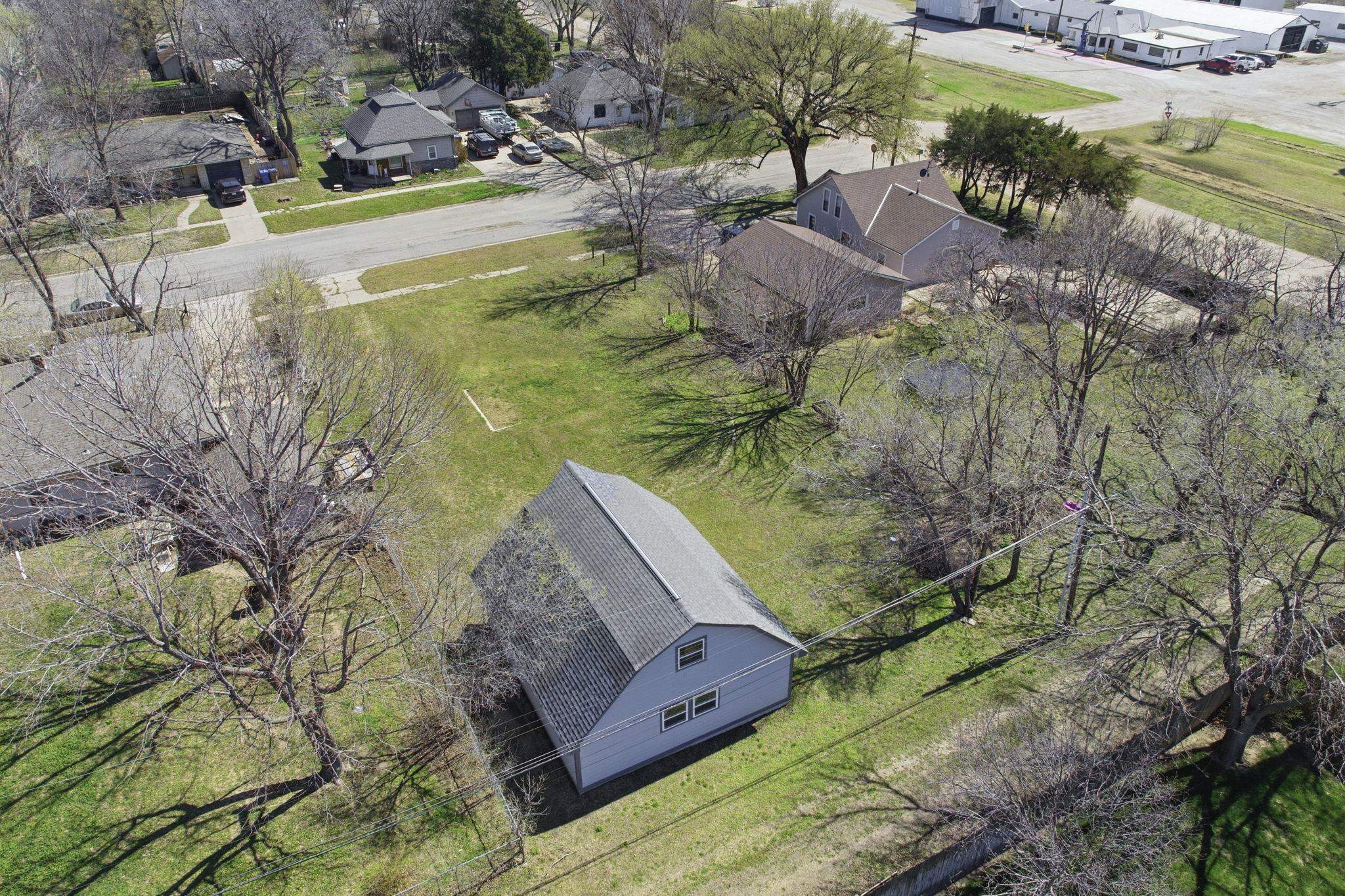 109 N Adams, Cheney, KS 67025
