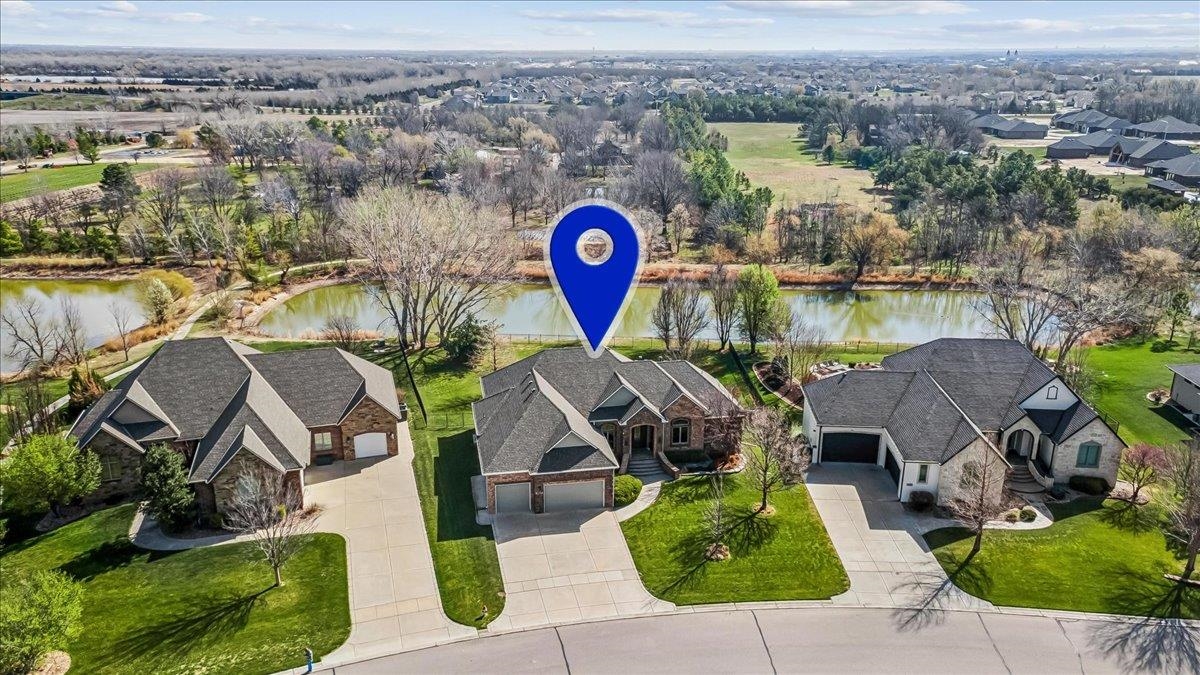 4054 N Stone Barn St, Maize, KS 67101