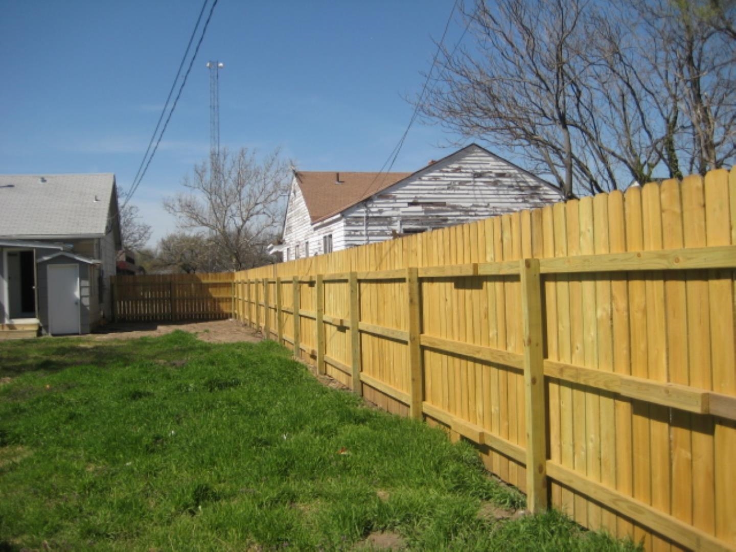 1928 S Laura Ave, Wichita, KS 67211