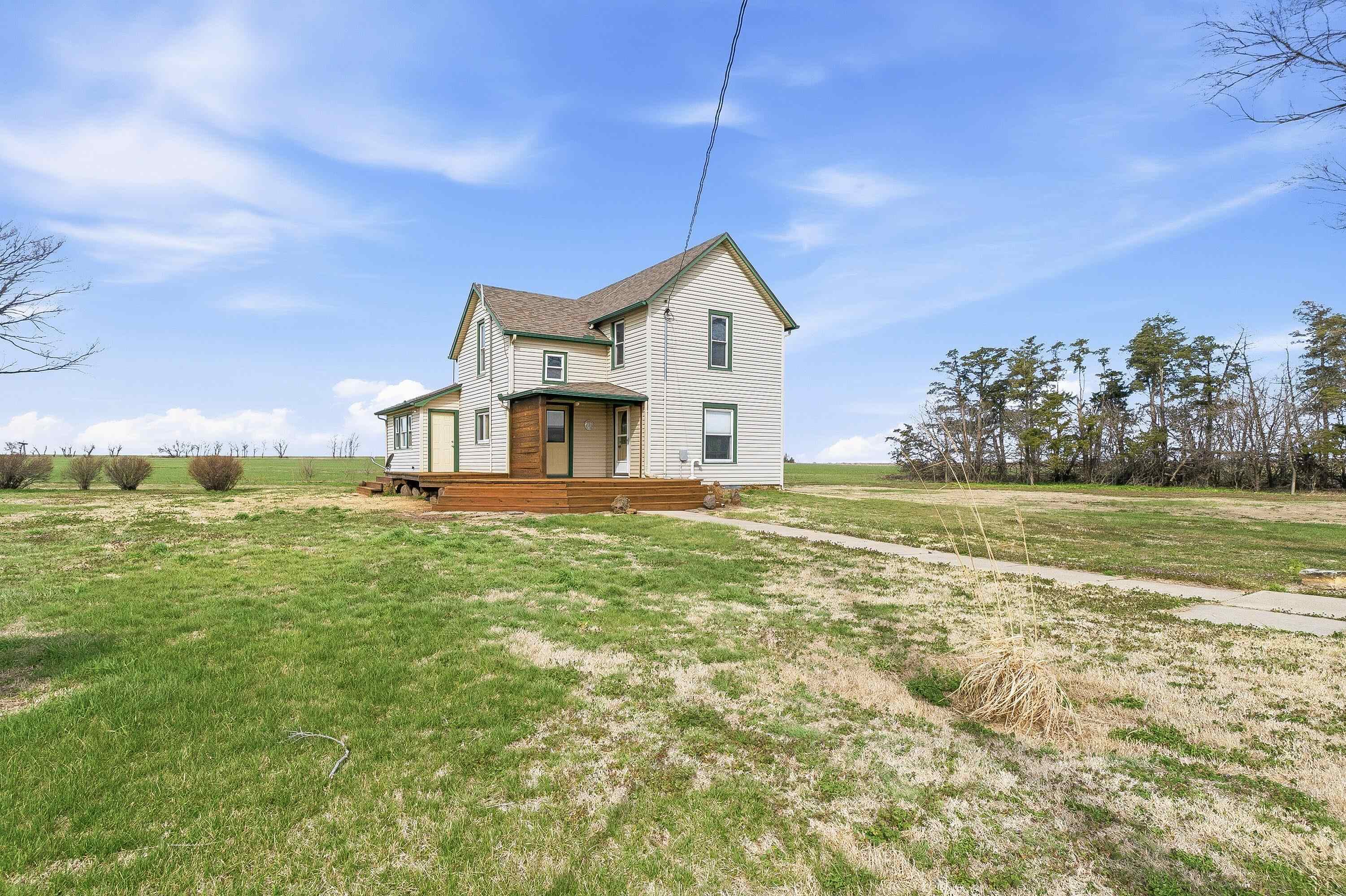 324 1200 Ave, Abilene, KS 67410