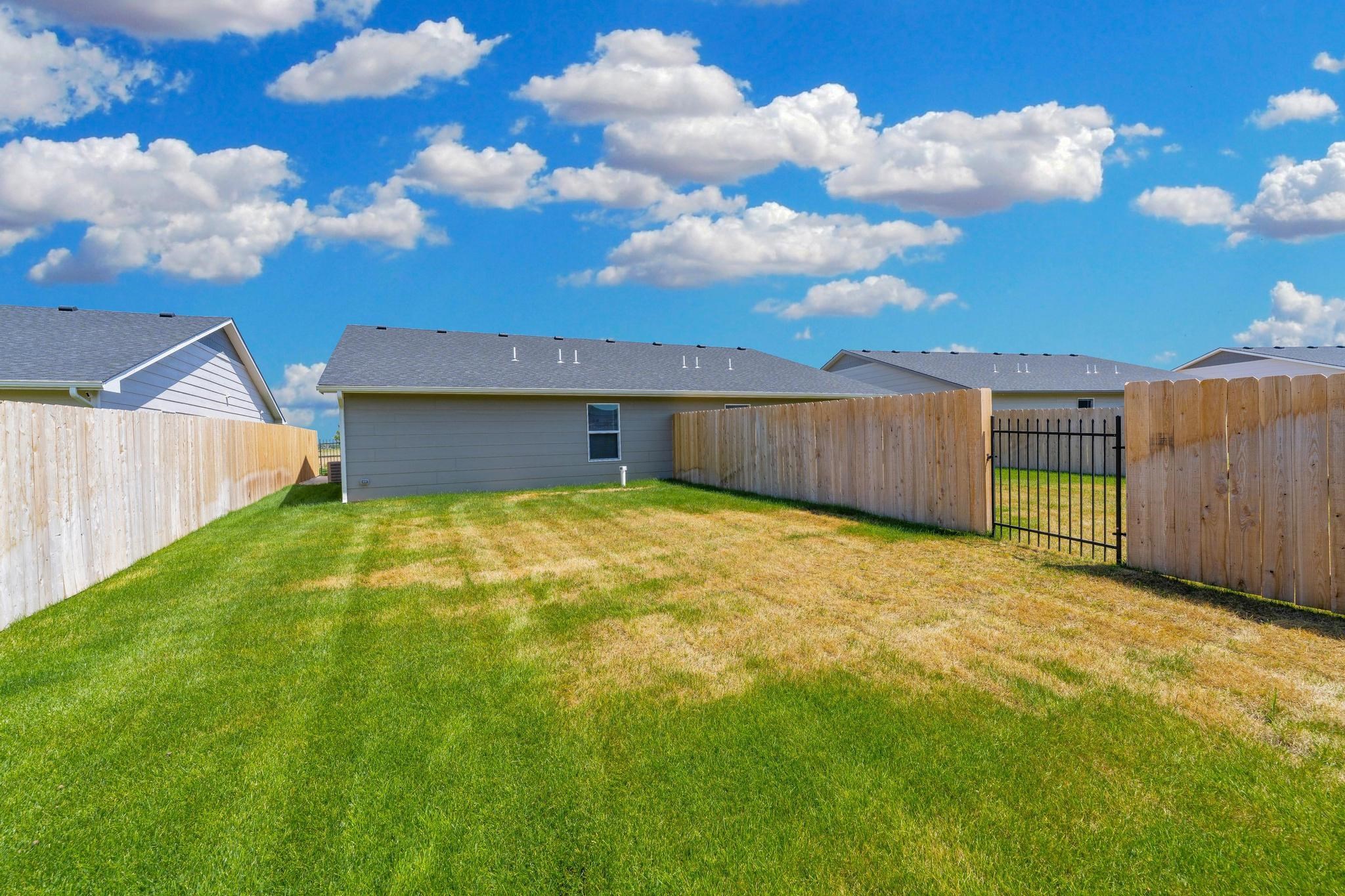 2857 S Cedar Crest Ct Unit 100, Wichita, KS 67215