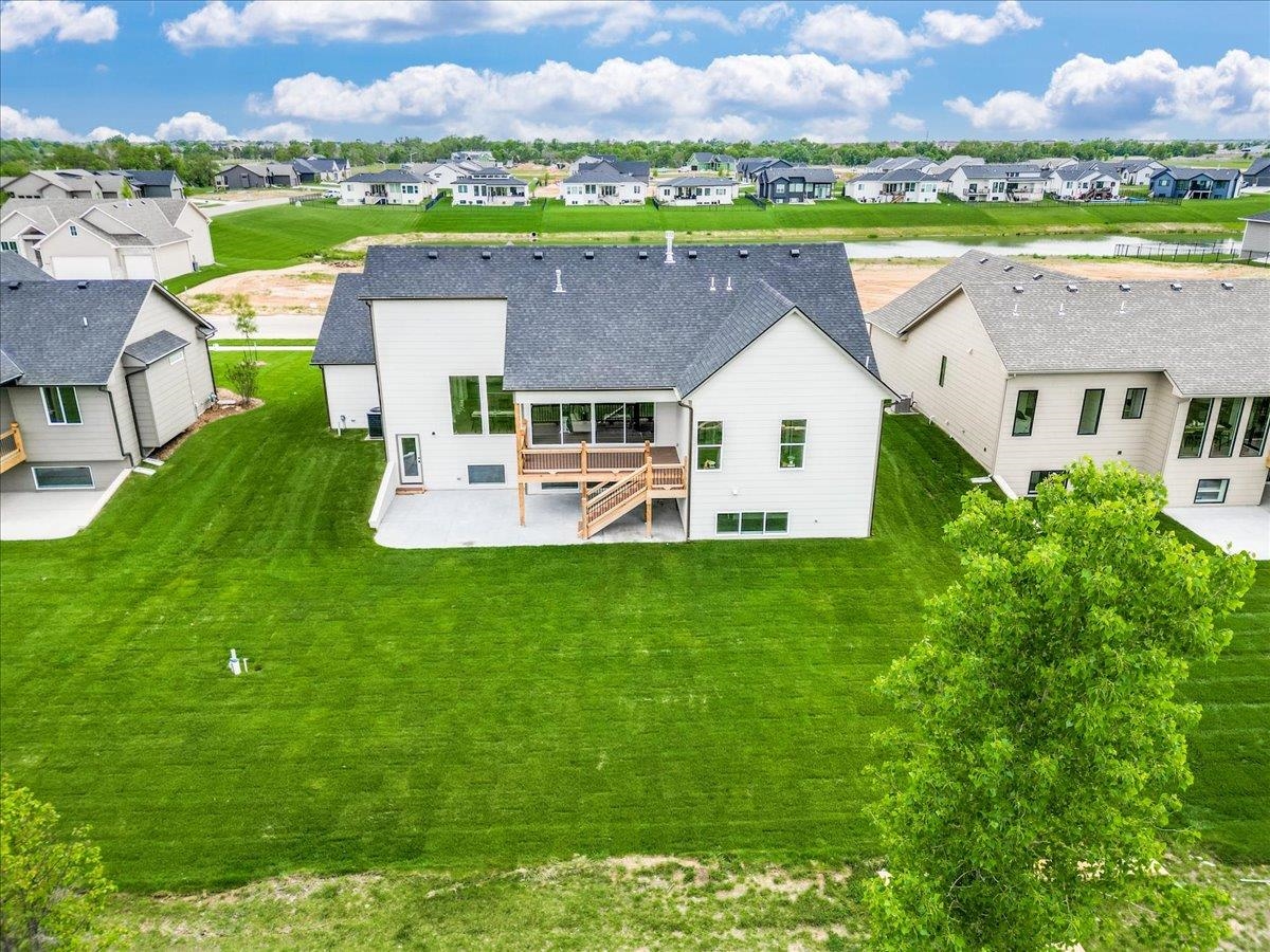 9642 W Cedar Ln, Maize, KS 67101