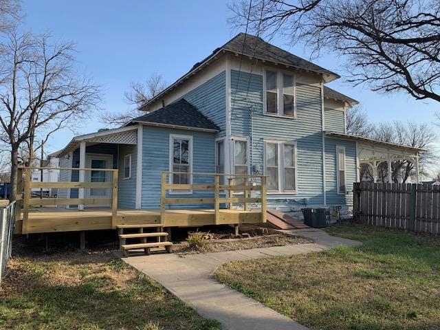 204 S Rothsay Ave, Minneapolis, KS 67467