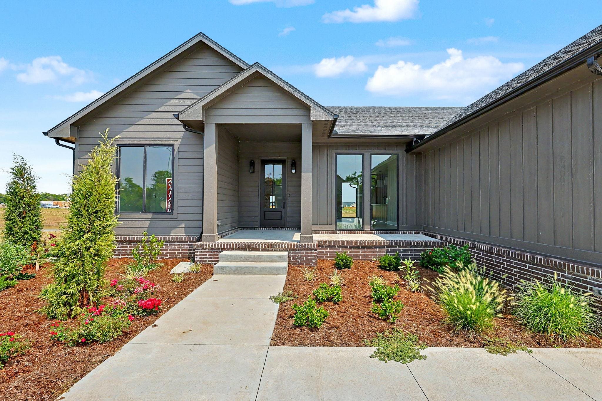 336 N Fielding St, Derby, KS 67037