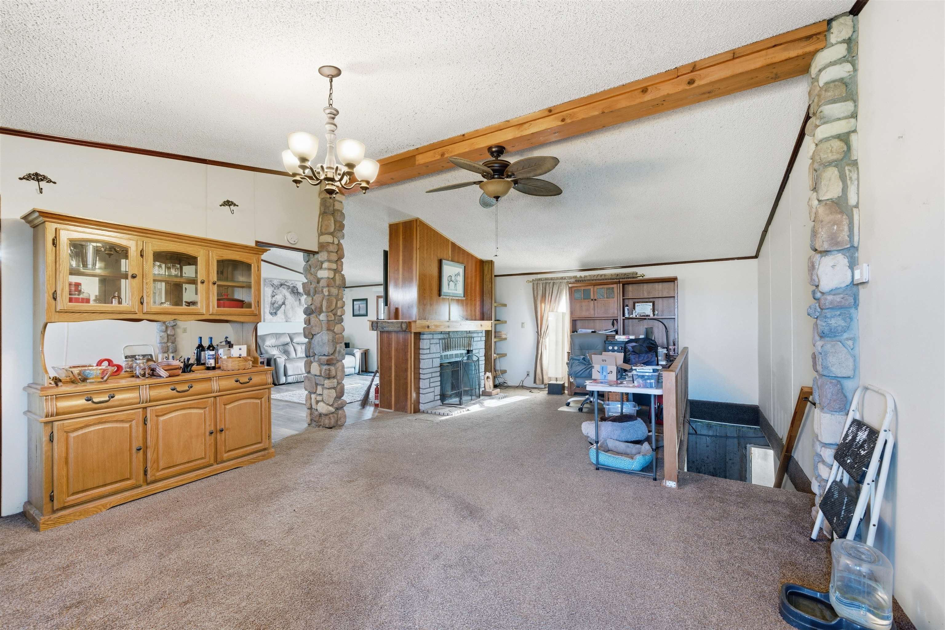 12026 N 39th St W, Sedgwick, KS 67135