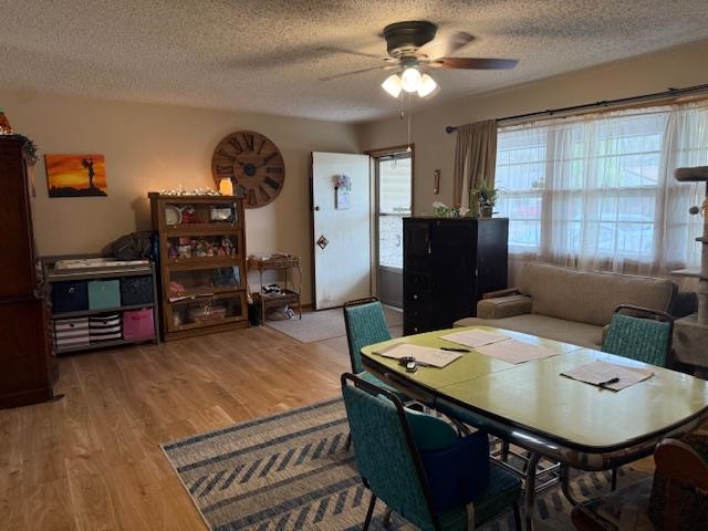 1606 N B St, Wellington, KS 67152