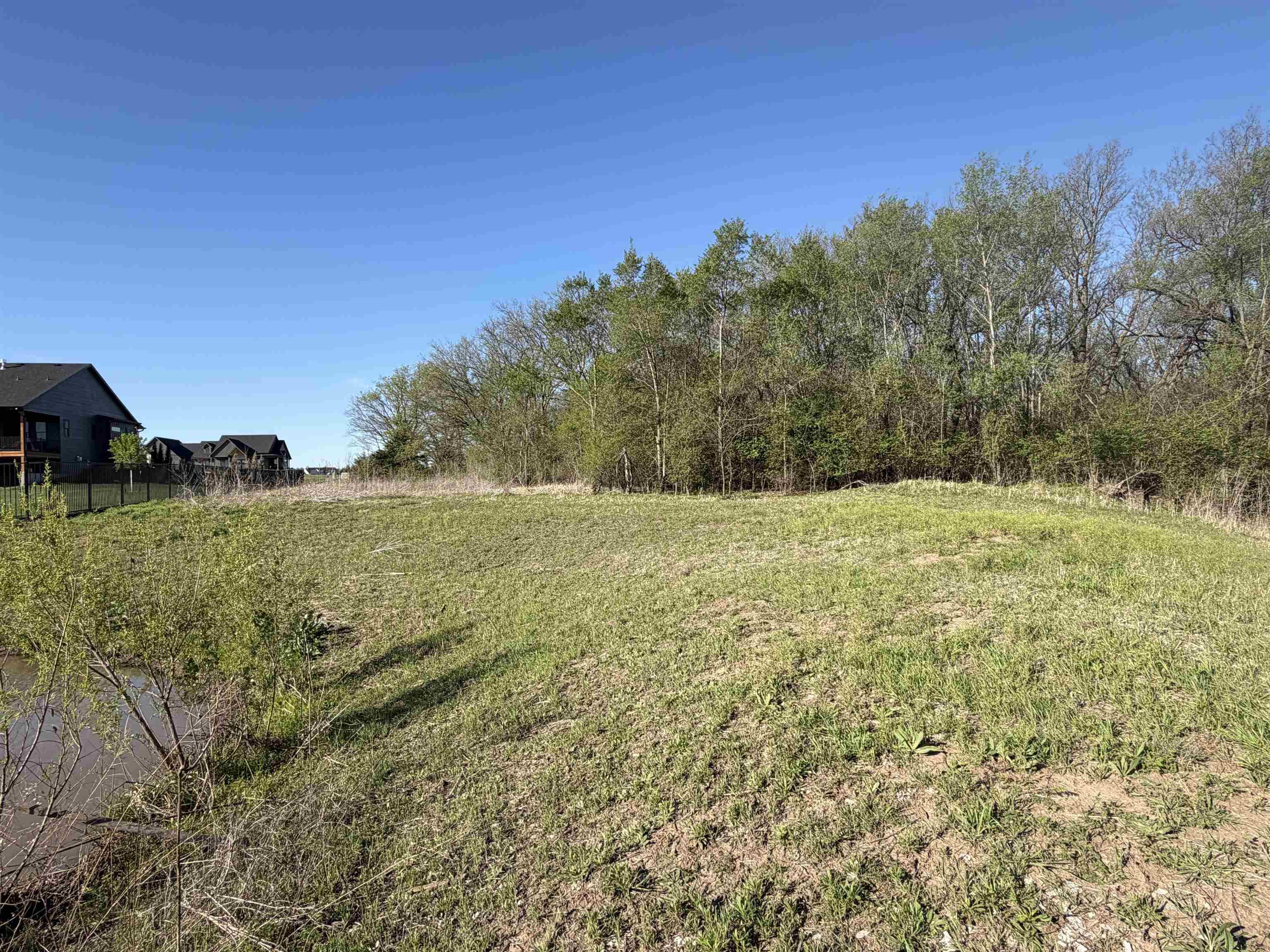 2912 E Kay St, Derby, KS 67037