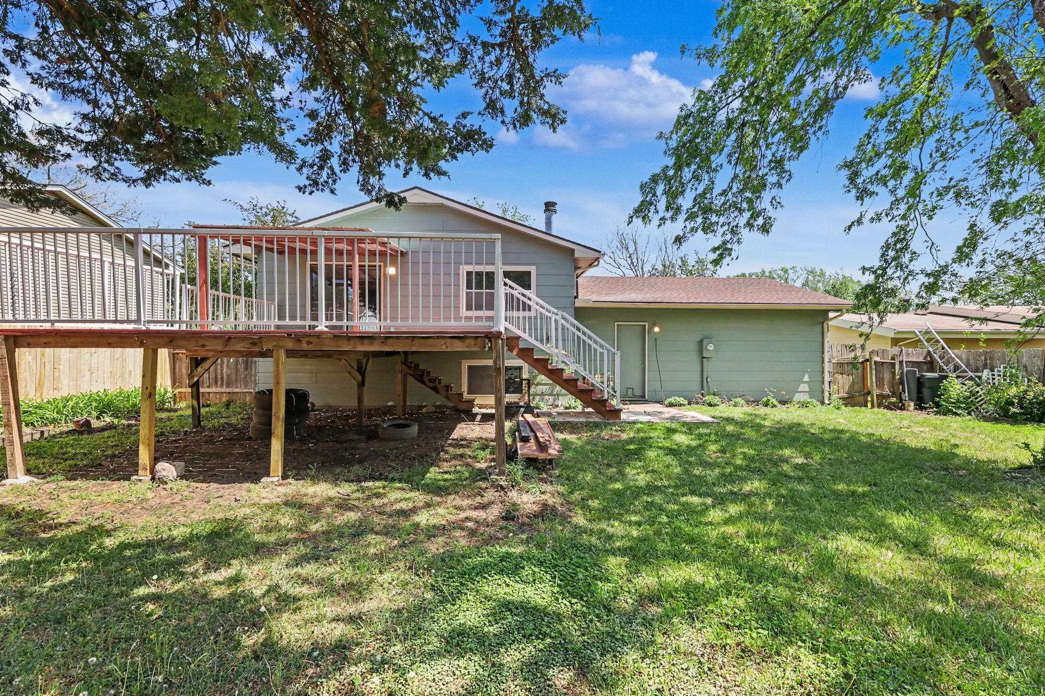 4051 Clarendon, Bel Aire, KS 67220