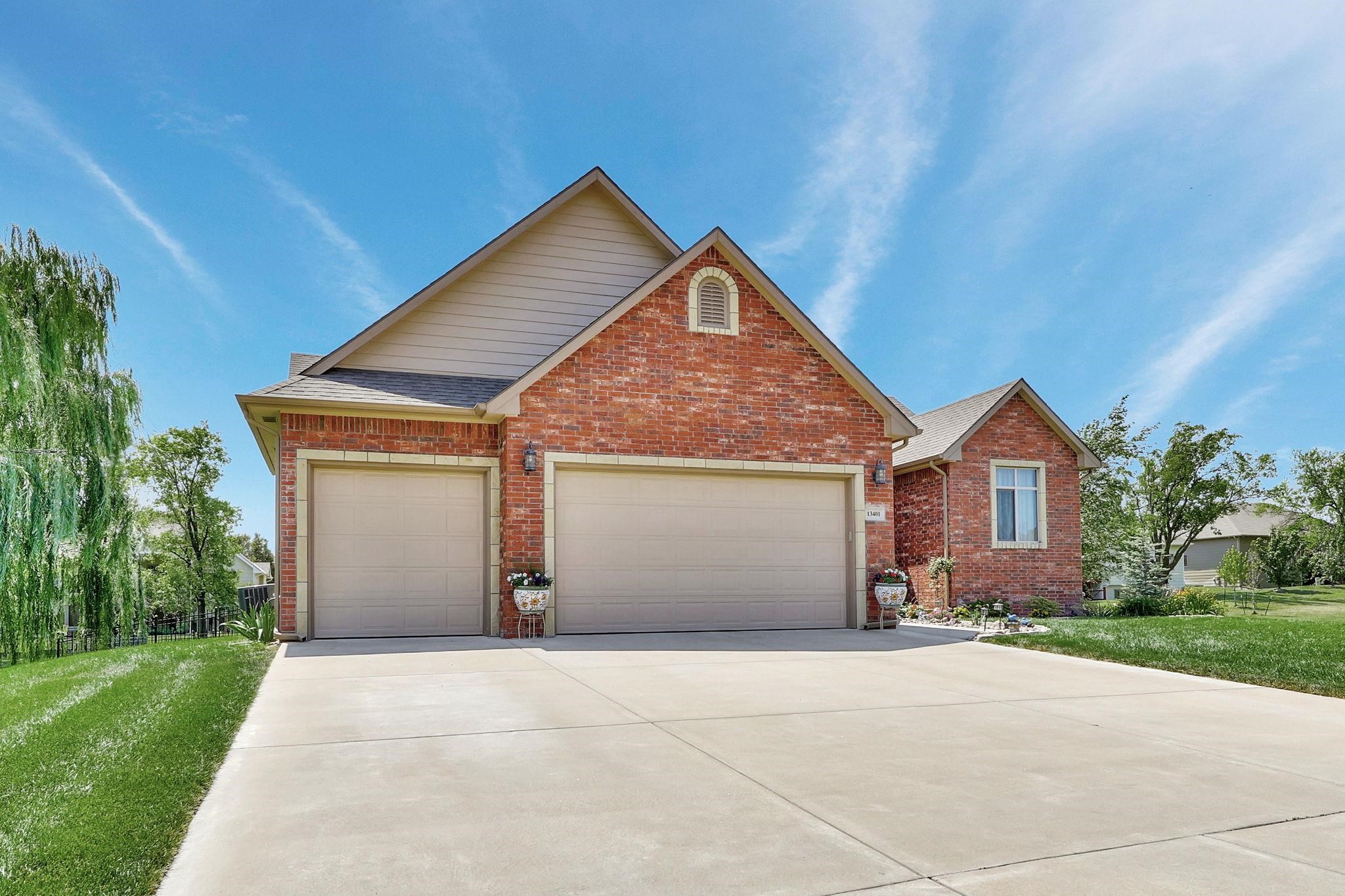 13401 E Equestrian Cir, Wichita, KS 67230