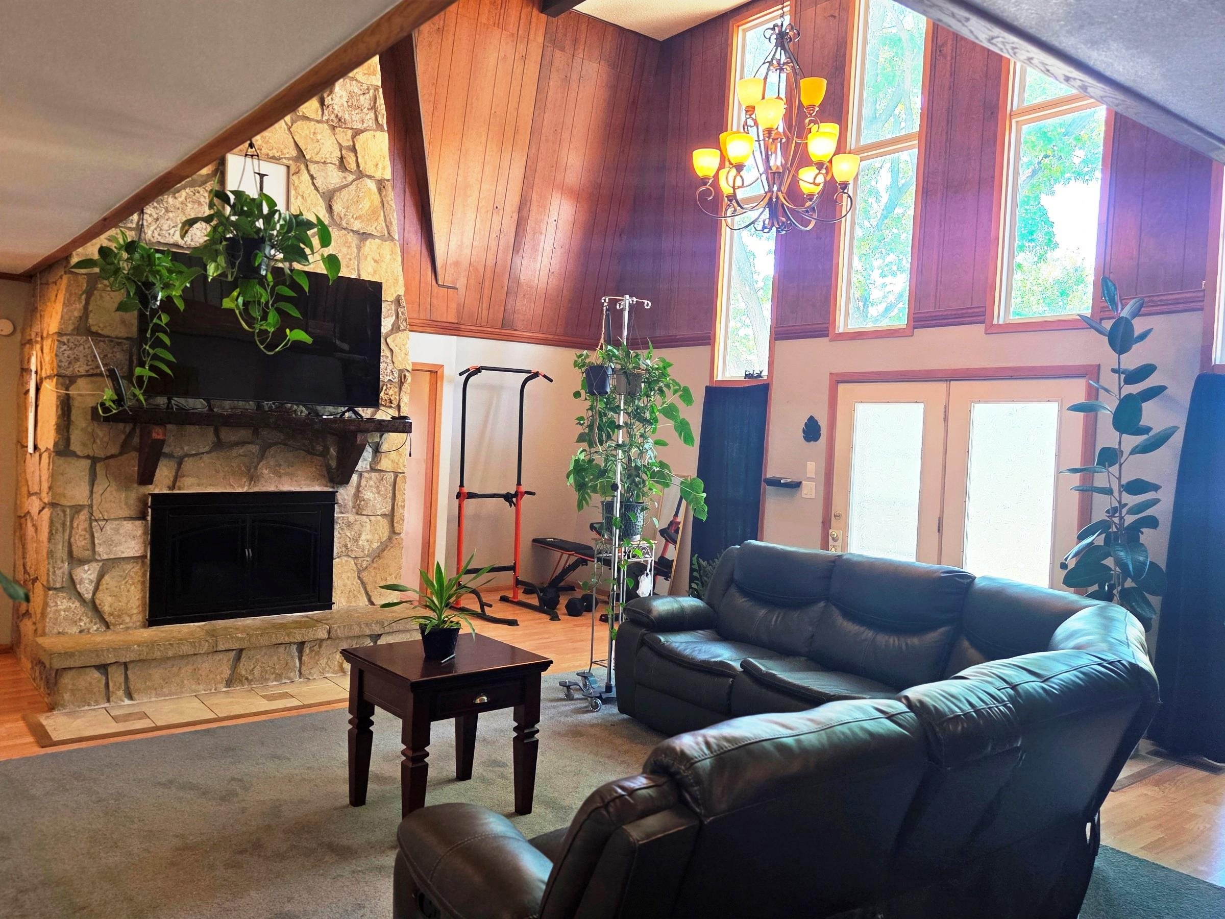 1120 Helen, Augusta, KS 67010
