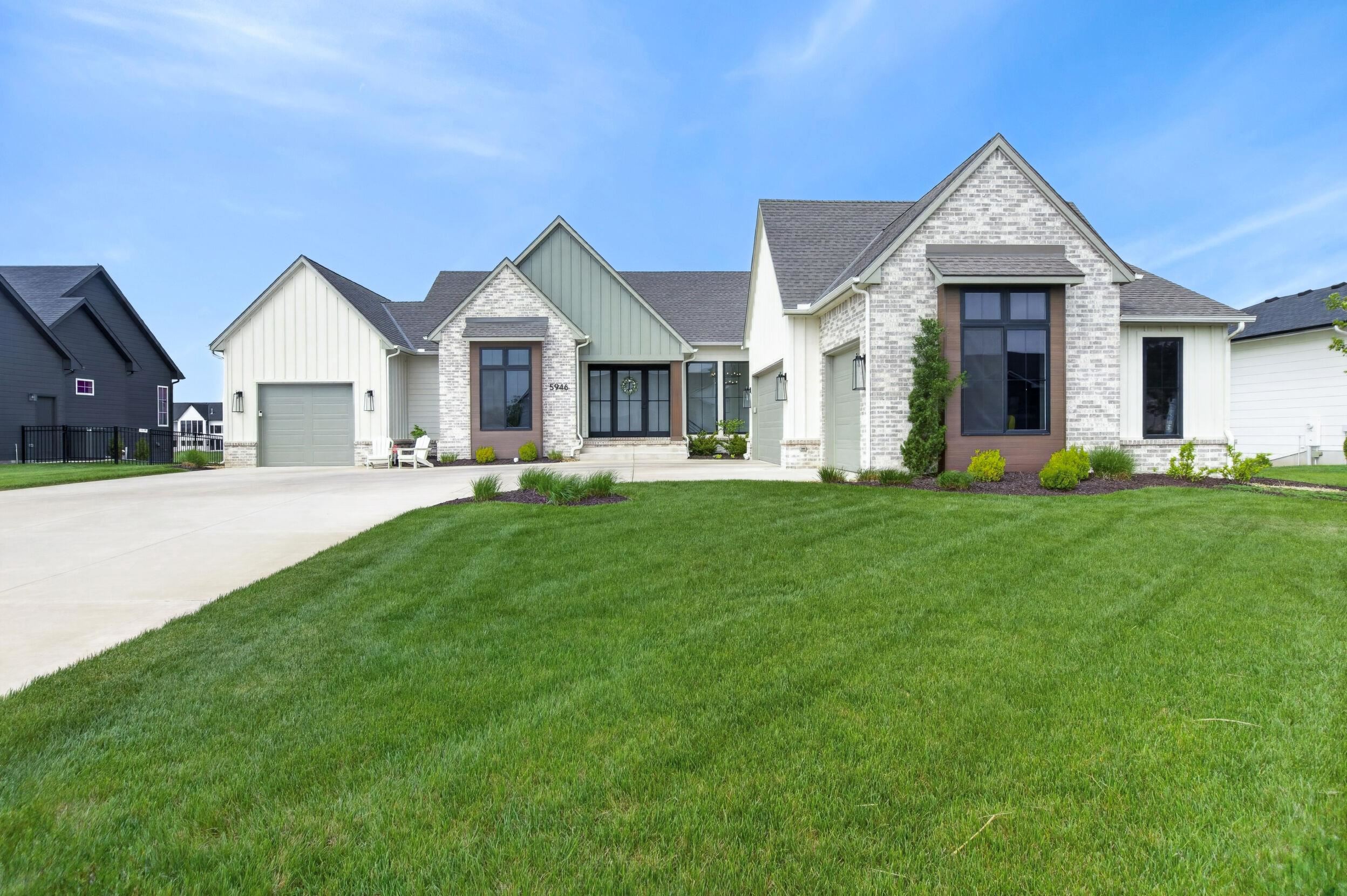 5946 W 45th Ct, Wichita, KS 67205