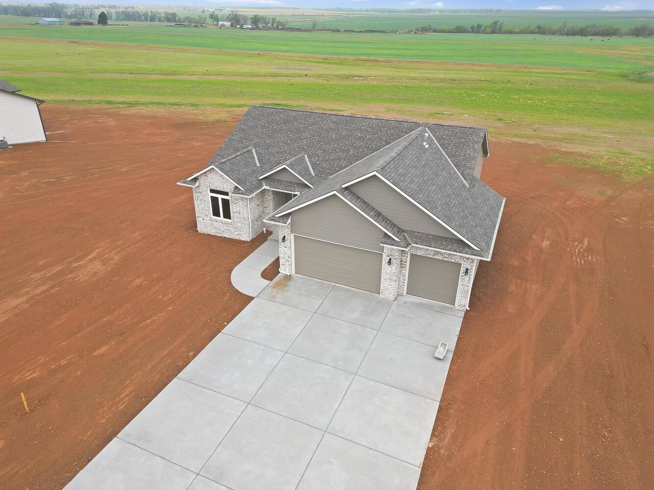 940 N West Ave, Anthony, KS 67003