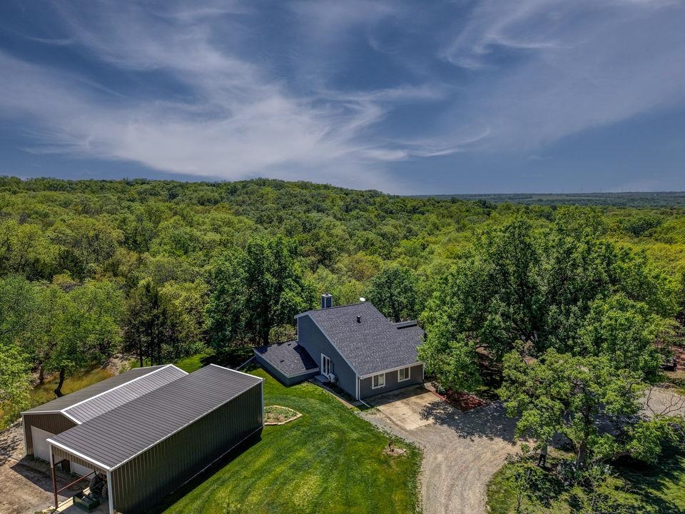 30117 Shady Oak Dr, Arkansas City, KS 67005