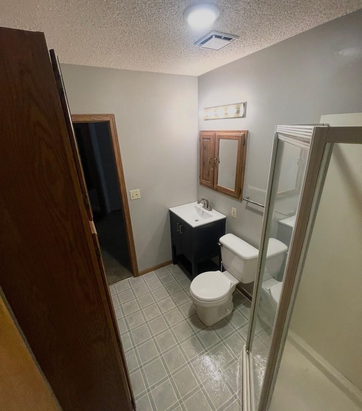 111-113 S 5th St, Salina, KS 67401