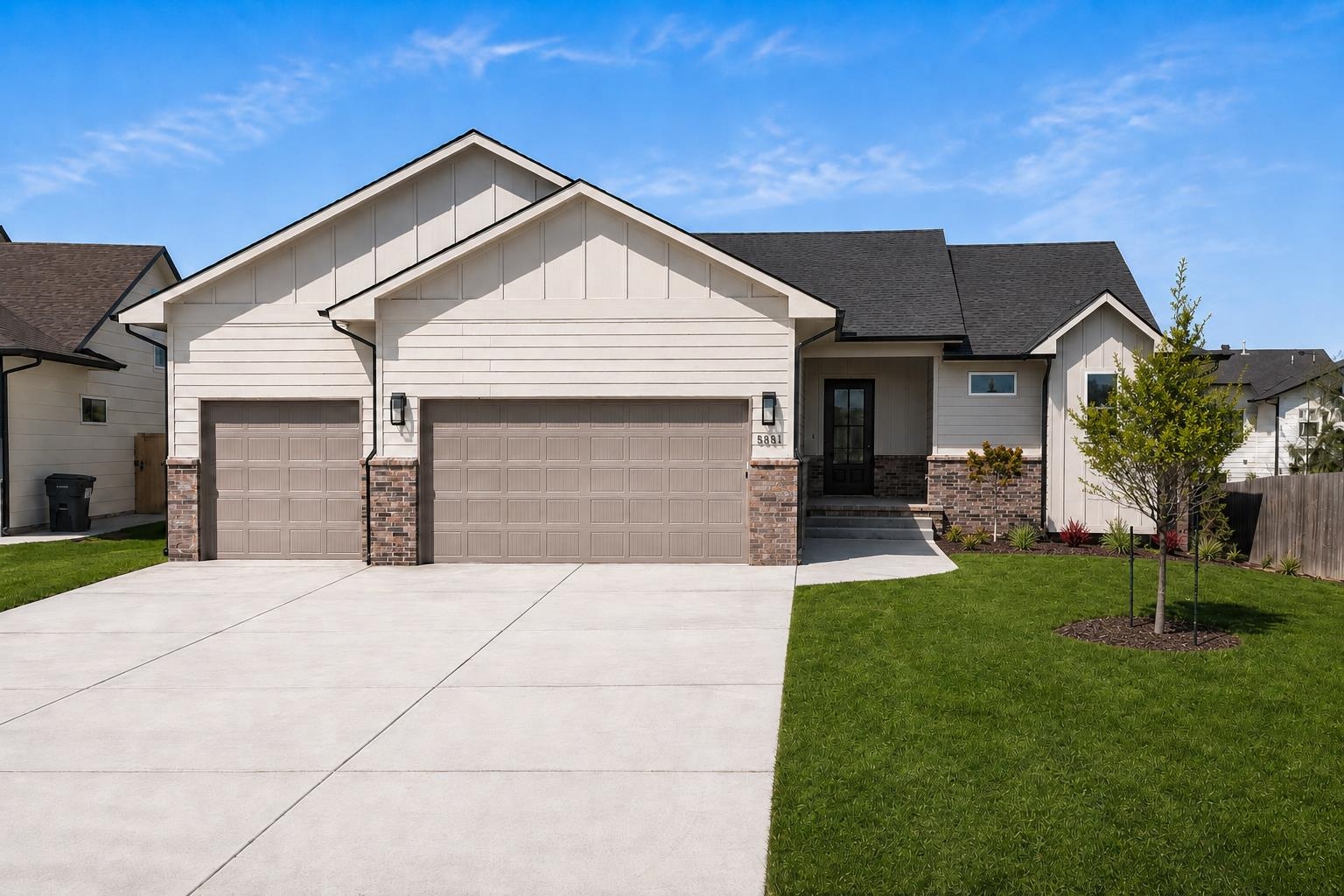 5881 N St Paul Ct, Wichita, KS 67204
