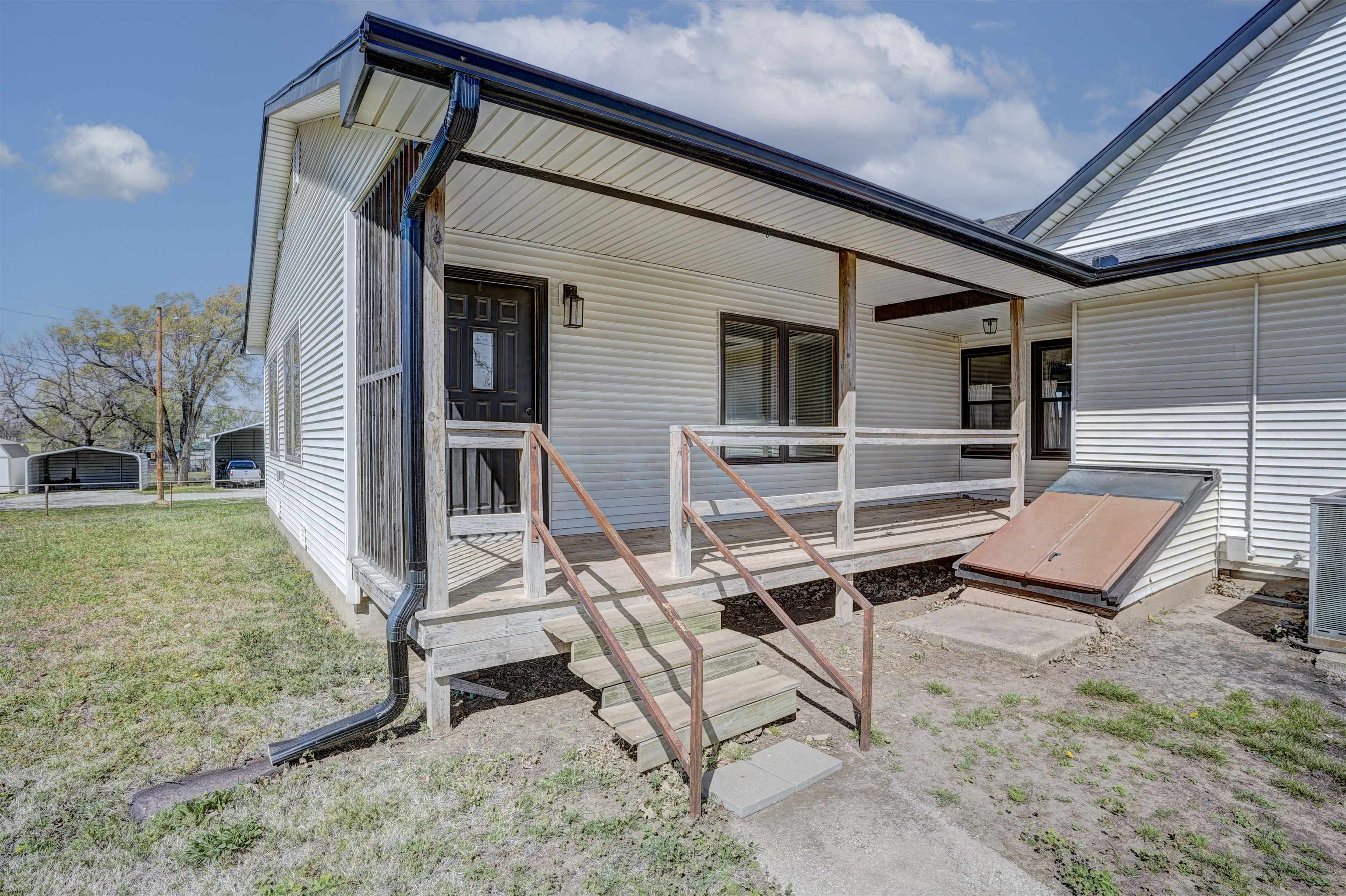 6797 312th Rd, Arkansas City, KS 67005