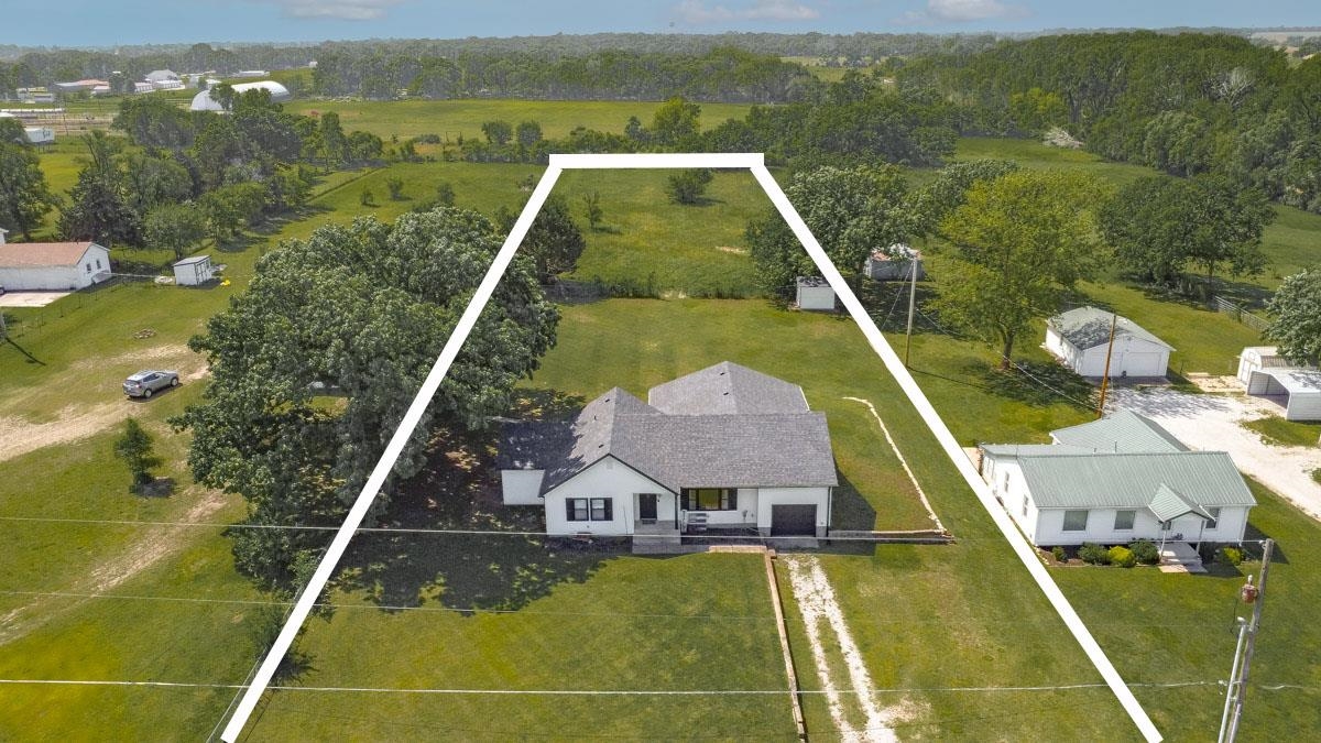 6797 312th Rd, Arkansas City, KS 67005