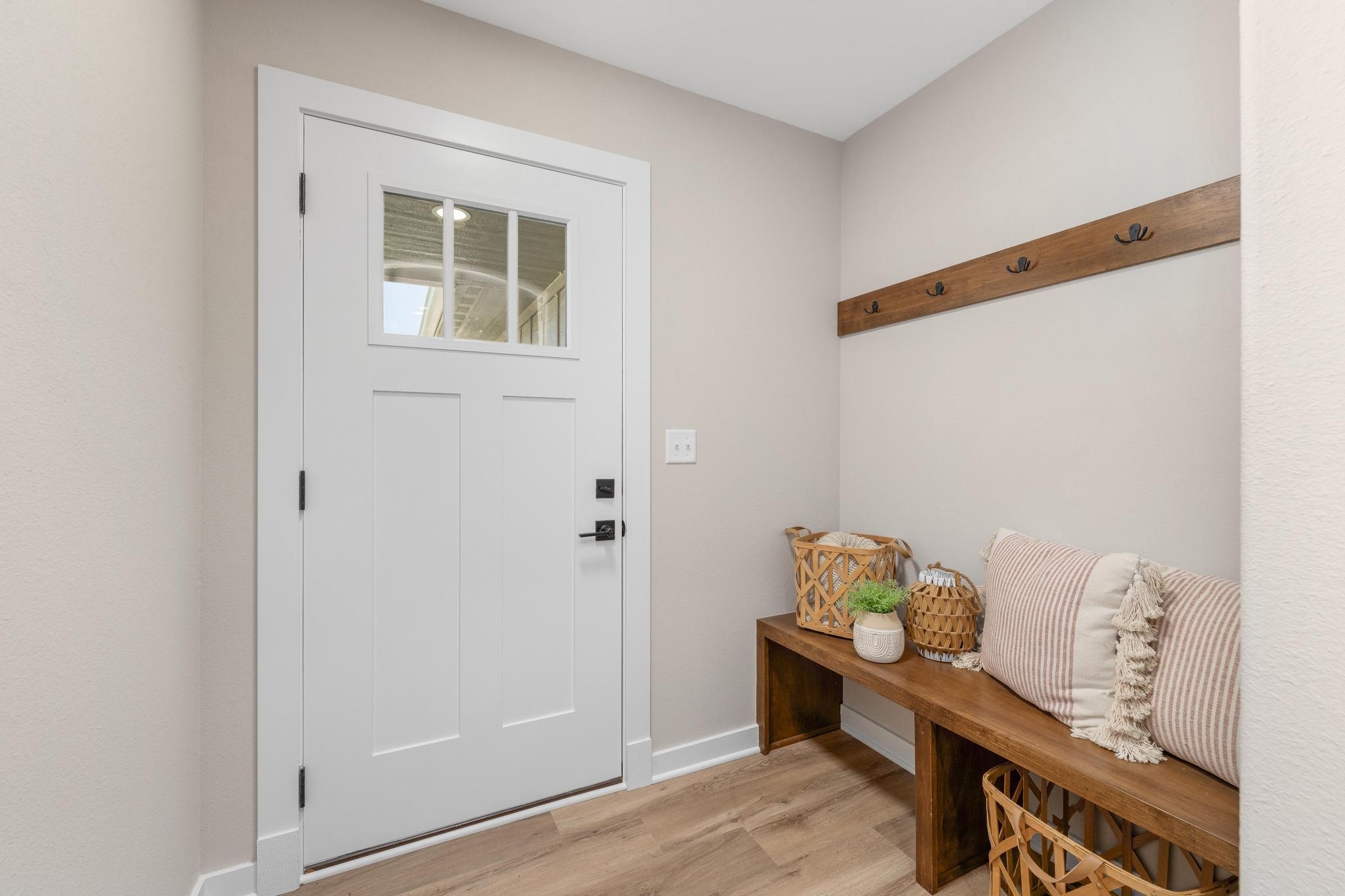 2893 S Cedar Crest Ct Unit 100-200, Wichita, KS 67215