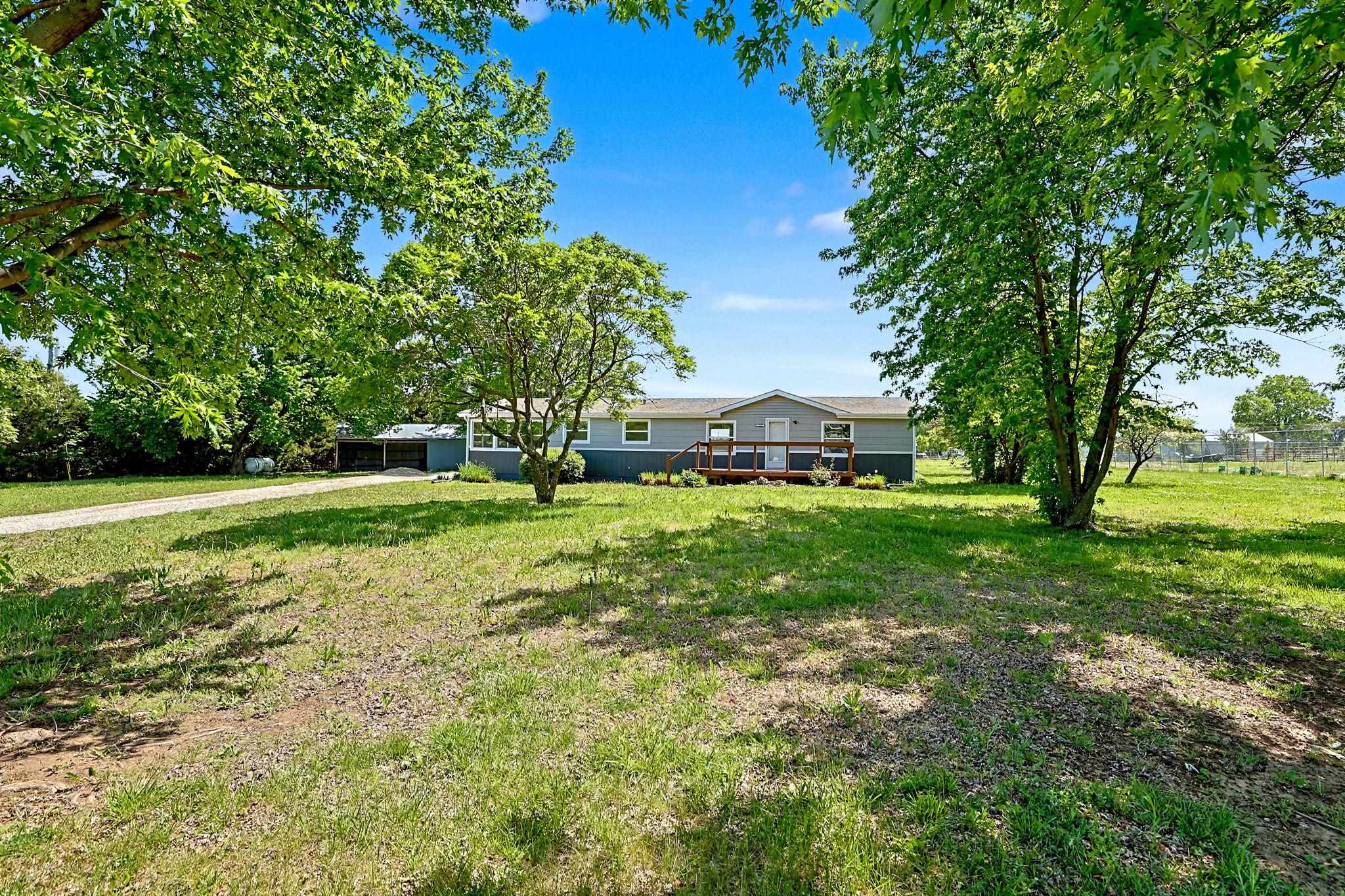 14827 SW 157th Ter, Rose Hill, KS 67133