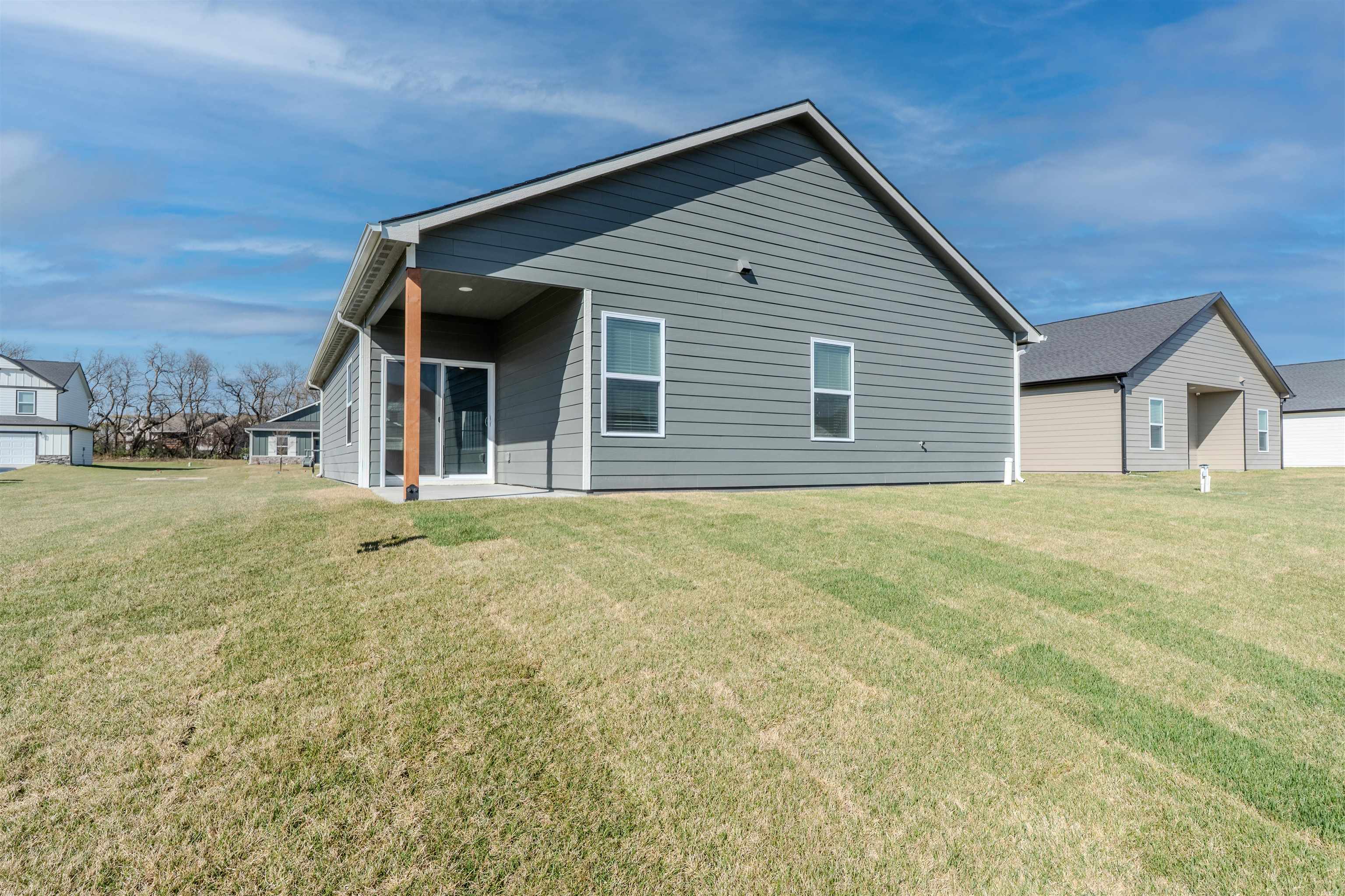 2390 E Thunder, Wichita, KS 67219