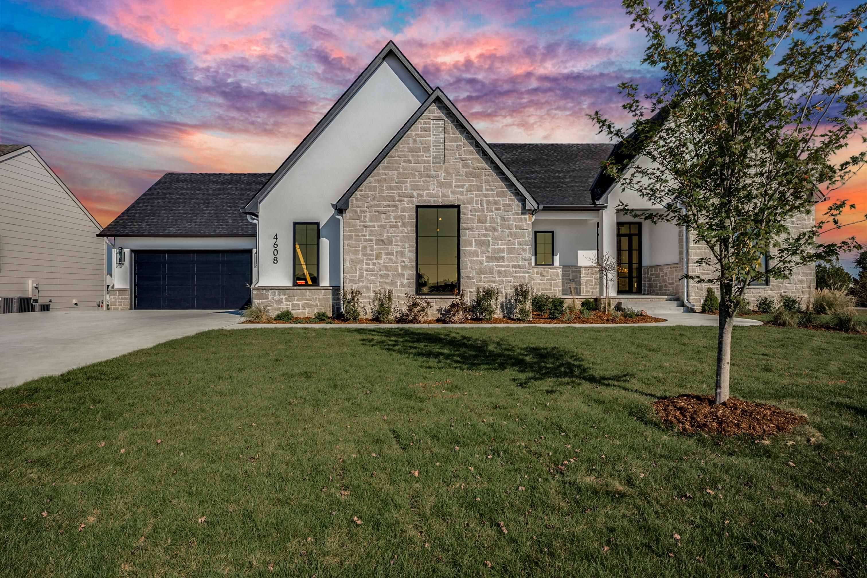 4608 N Castaway Cir, Wichita, KS 67205