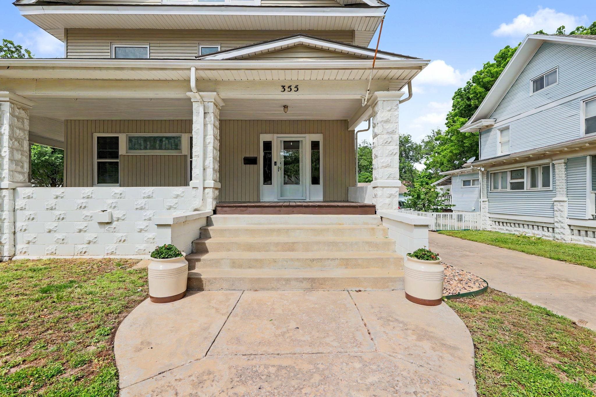 355 S Clifton, Wichita, KS 67218