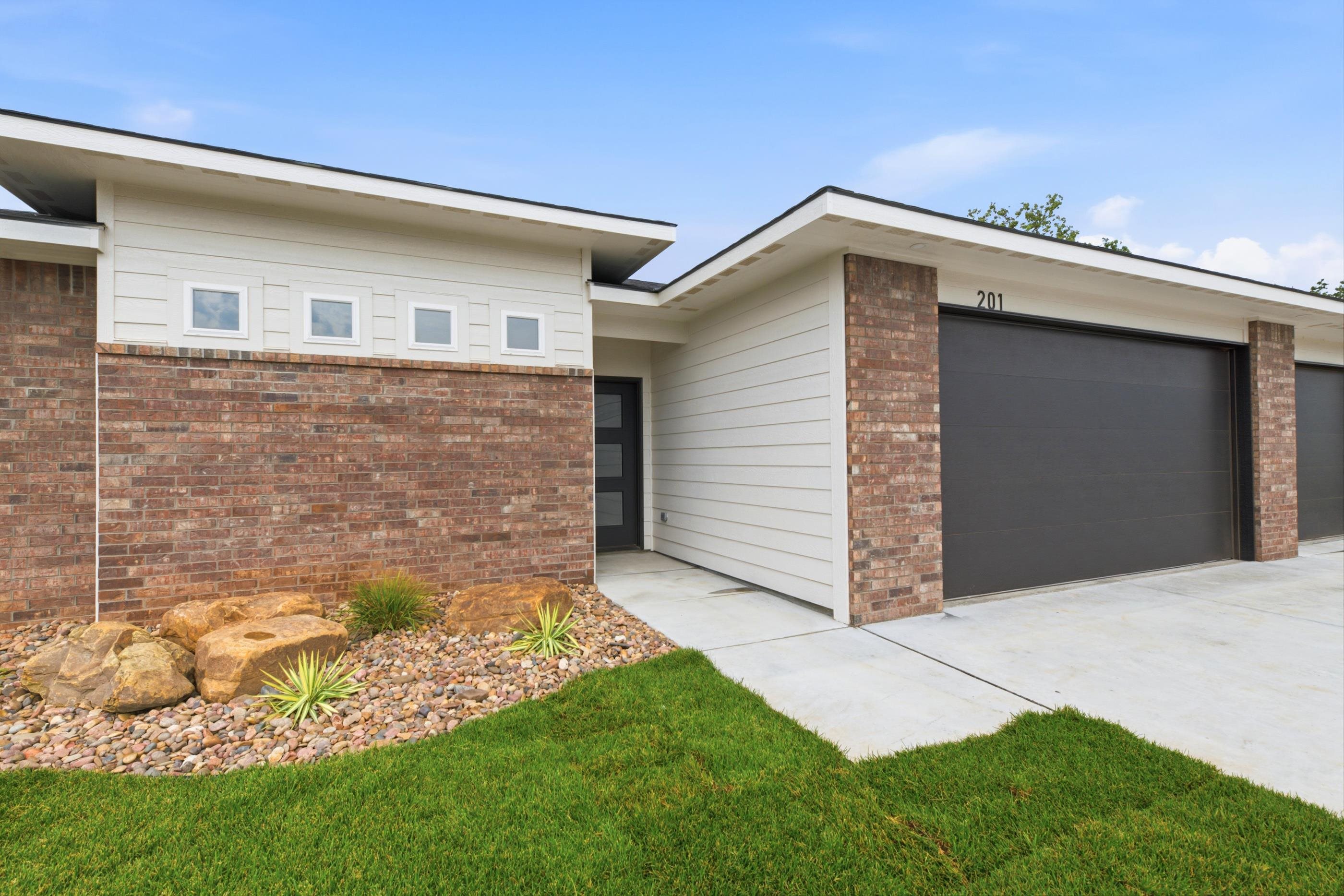 201 Tomahawk, Clearwater, KS 67026