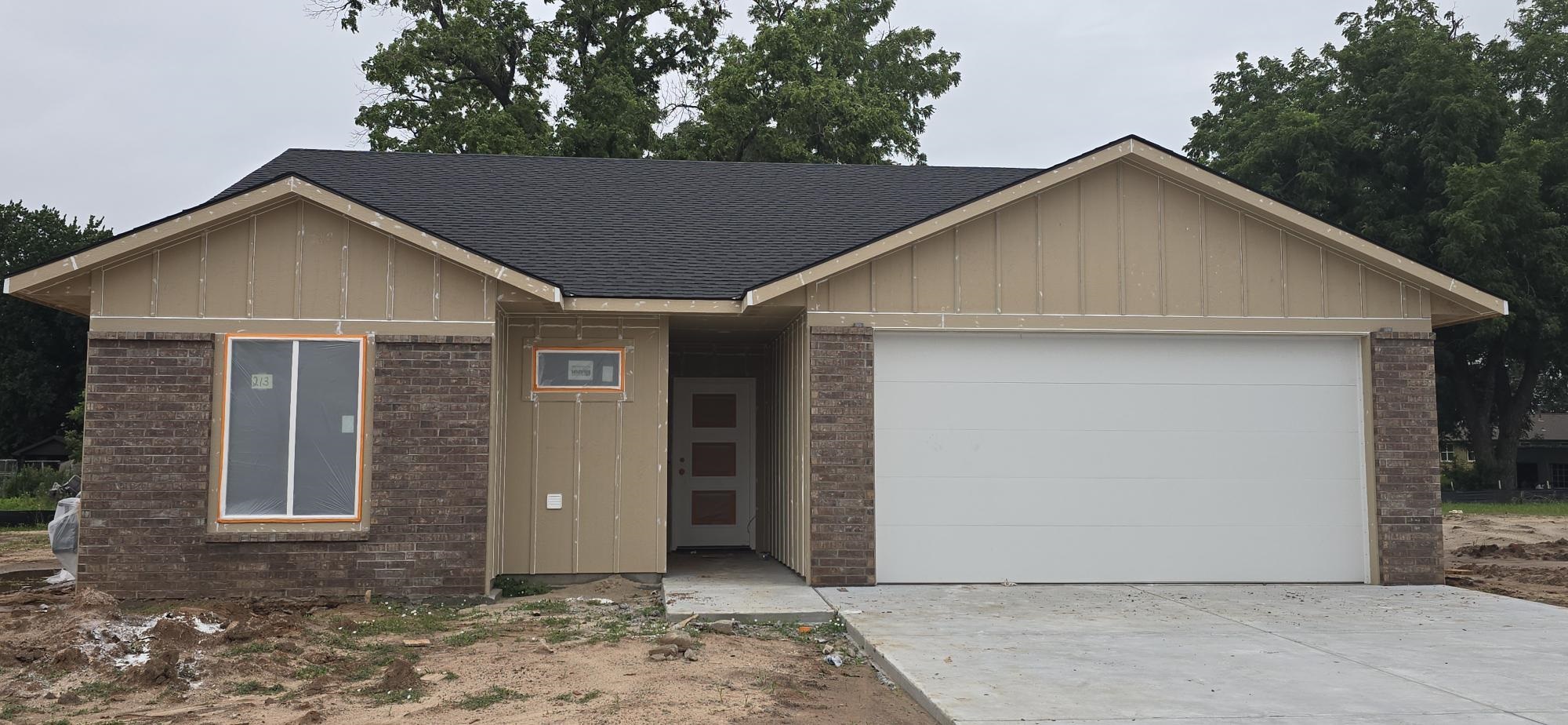 213 Tomahawk, Clearwater, KS 67026