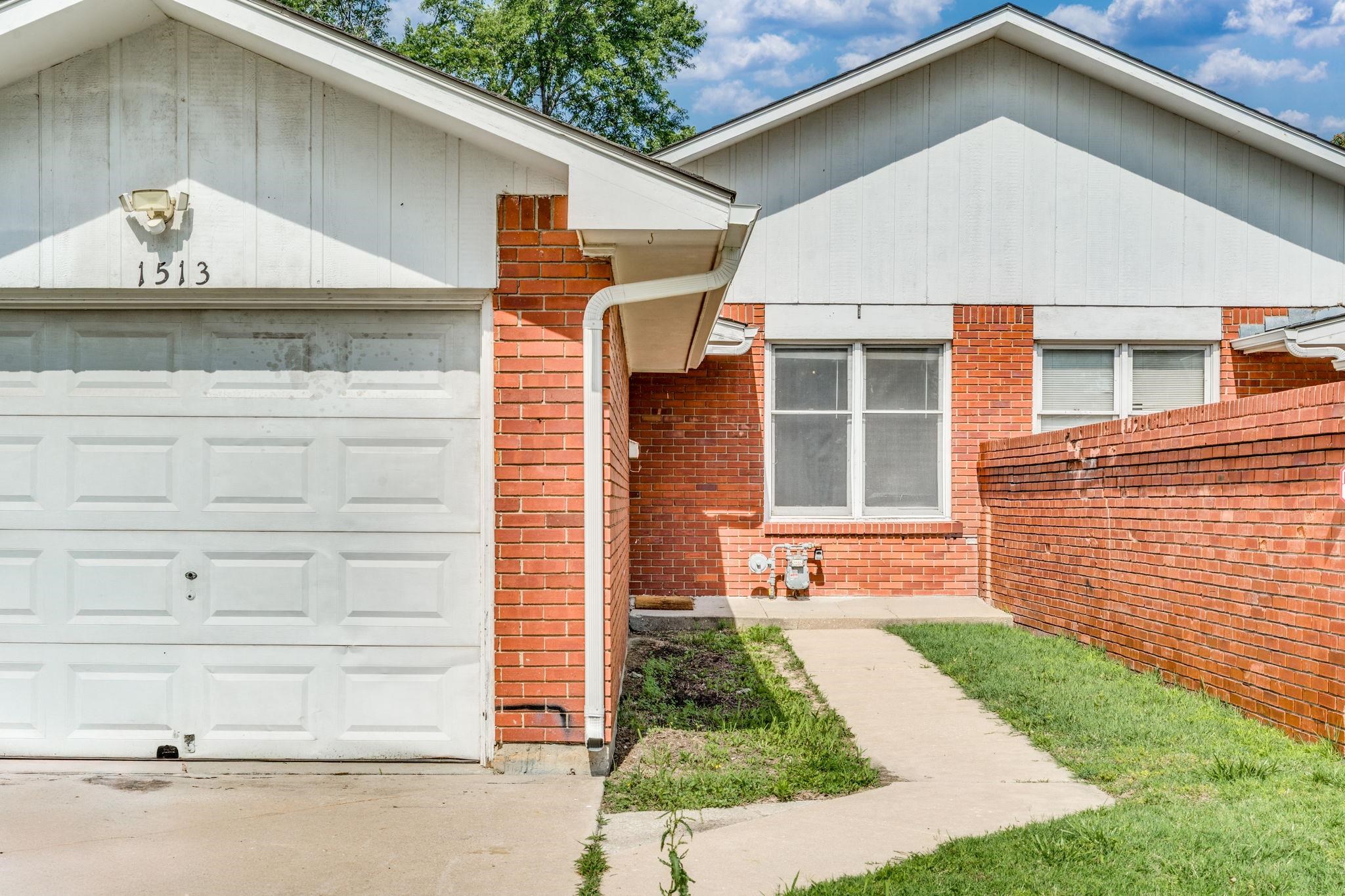 1511-1513 S Edwards Ave, Wichita, KS 67213