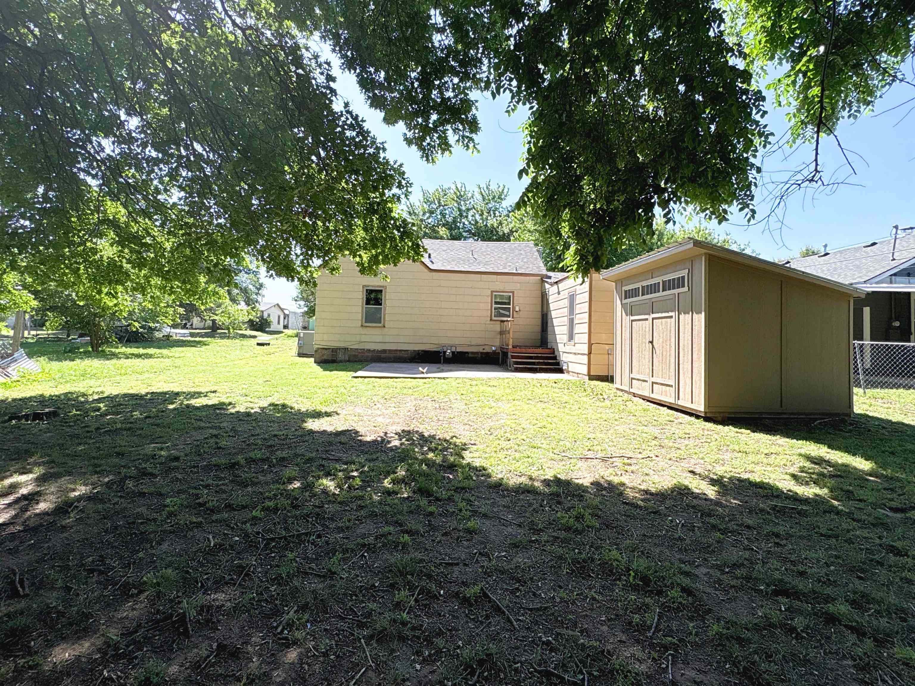 1316 N 9 Th, Arkansas City, KS 67005