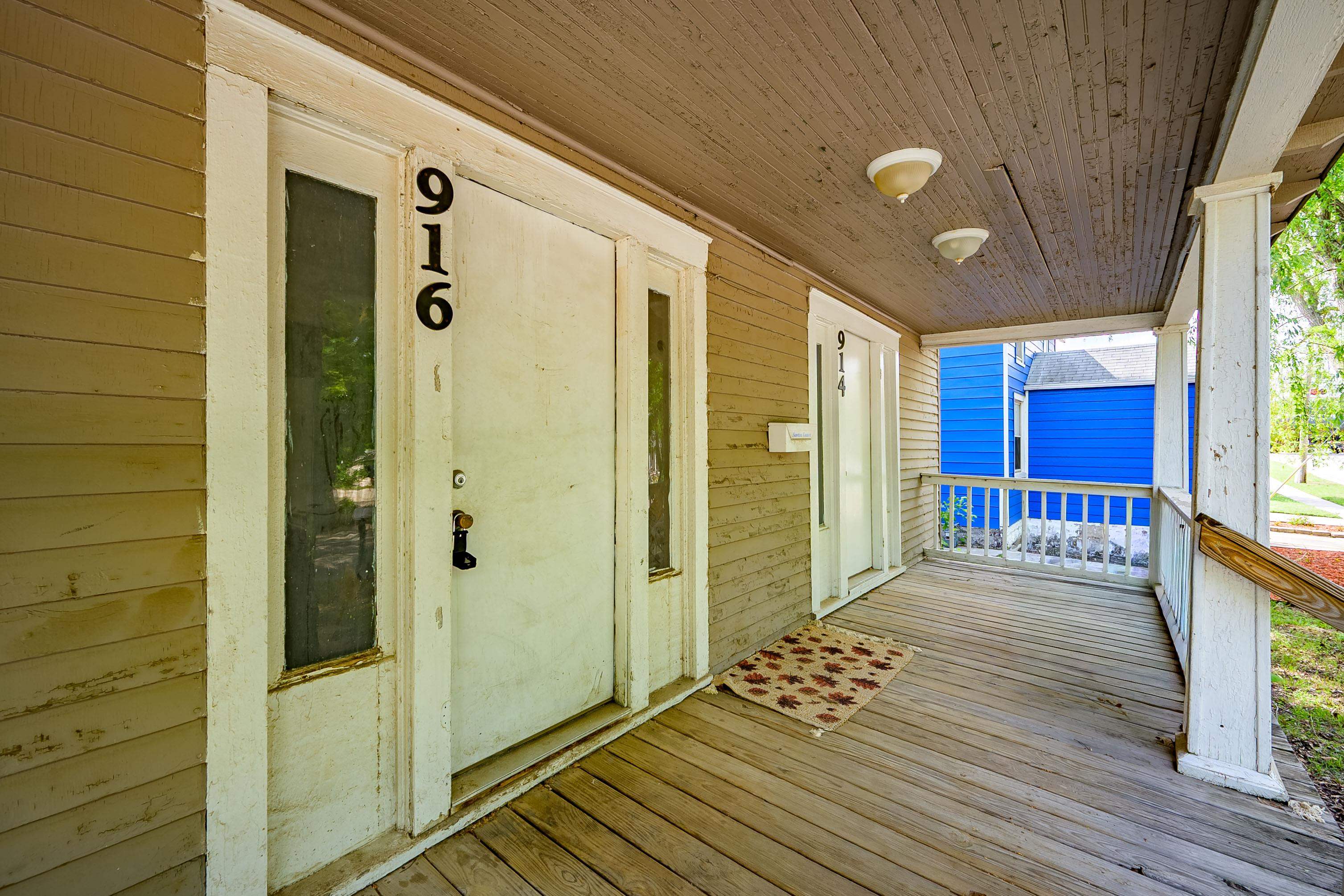 914 N High St #916 N High St, Newton, KS 67114