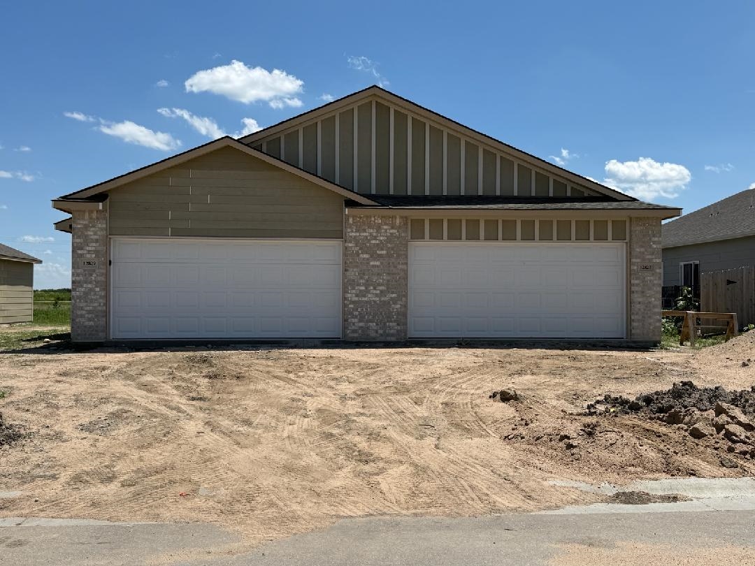 1282712829 E Blake St, Wichita, KS 67230