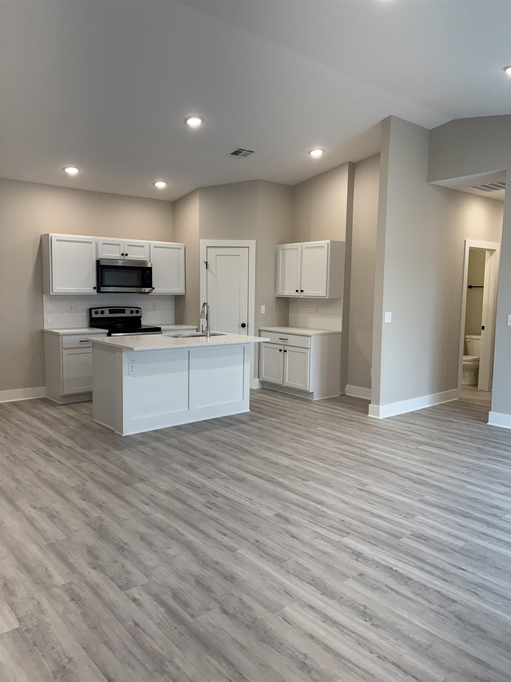12945 E Blake St, Wichita, KS 67230