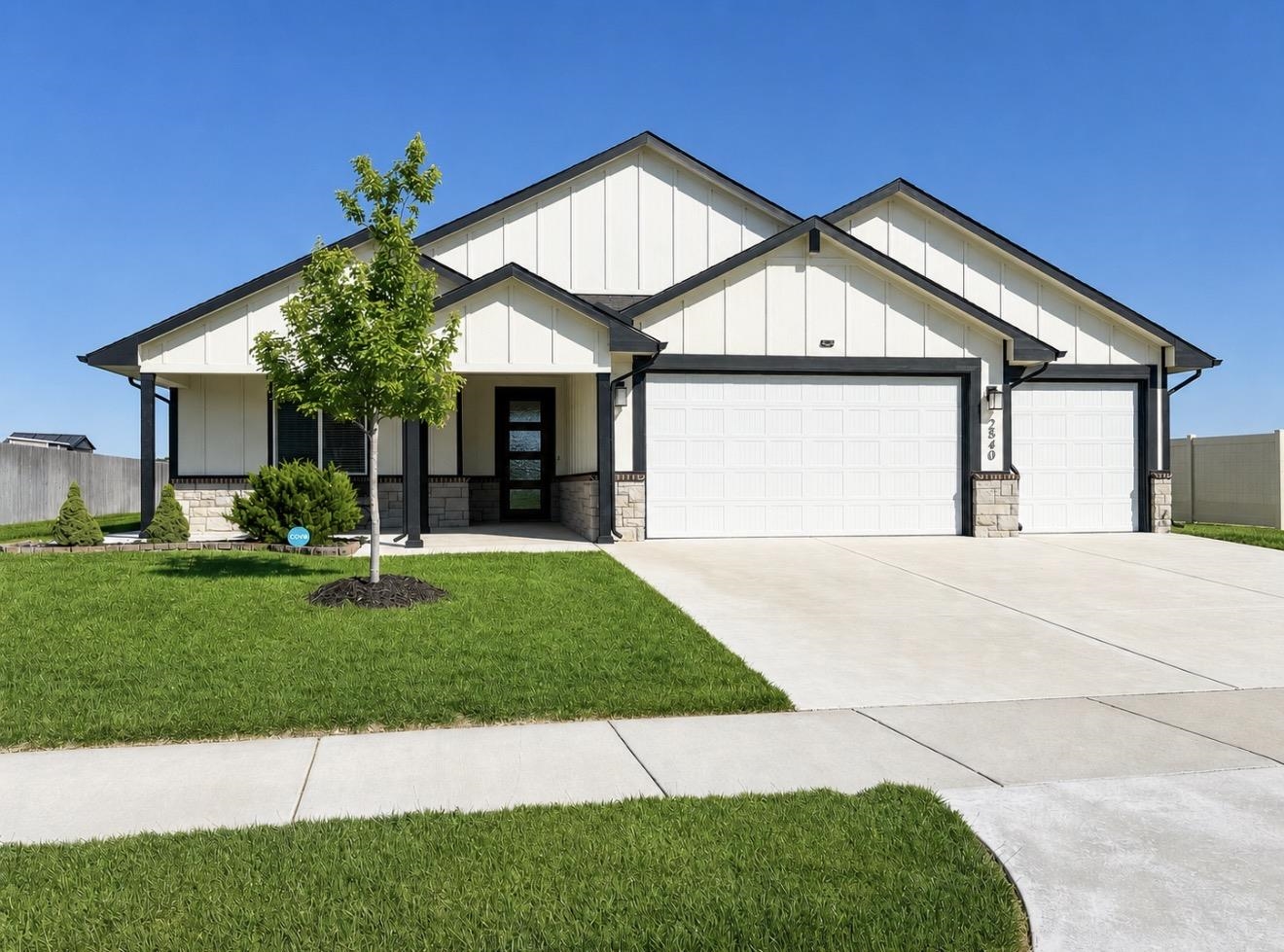 2540 S Spring Hollow St, Wichita, KS 67230