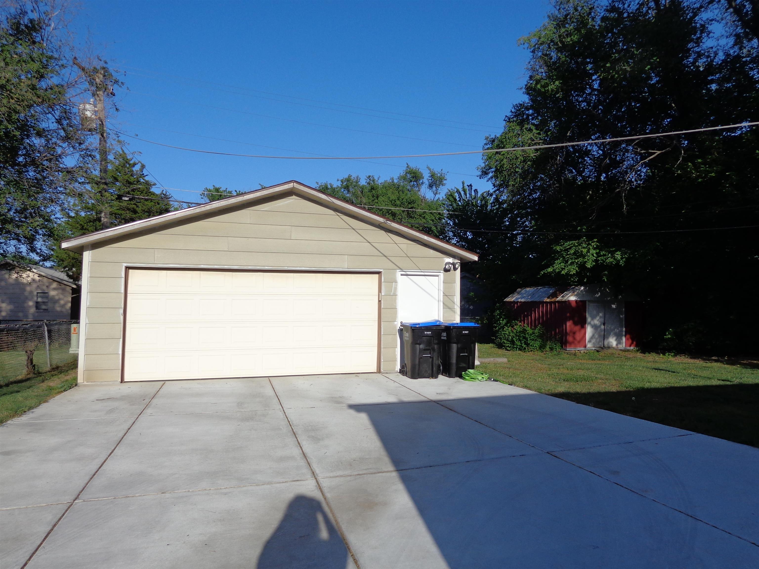 3122 S Everett, Wichita, KS 67217