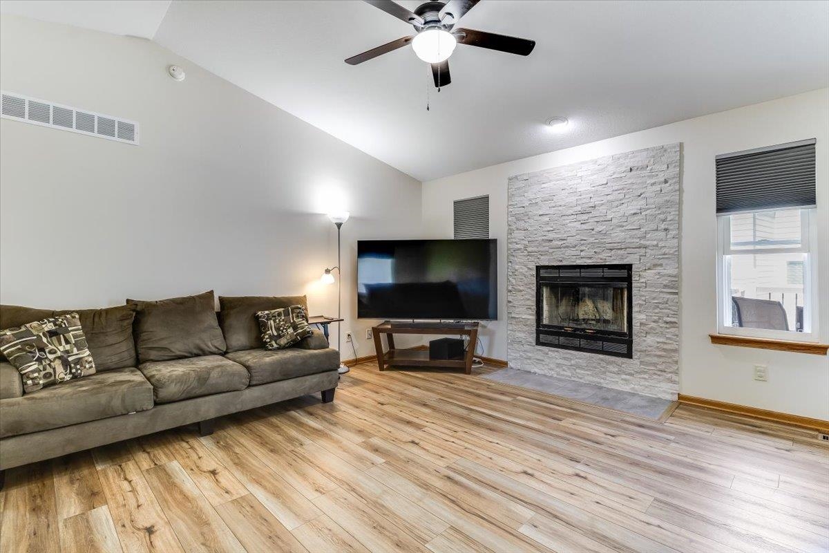 3521 N Valerie Cir, Wichita, KS 67205