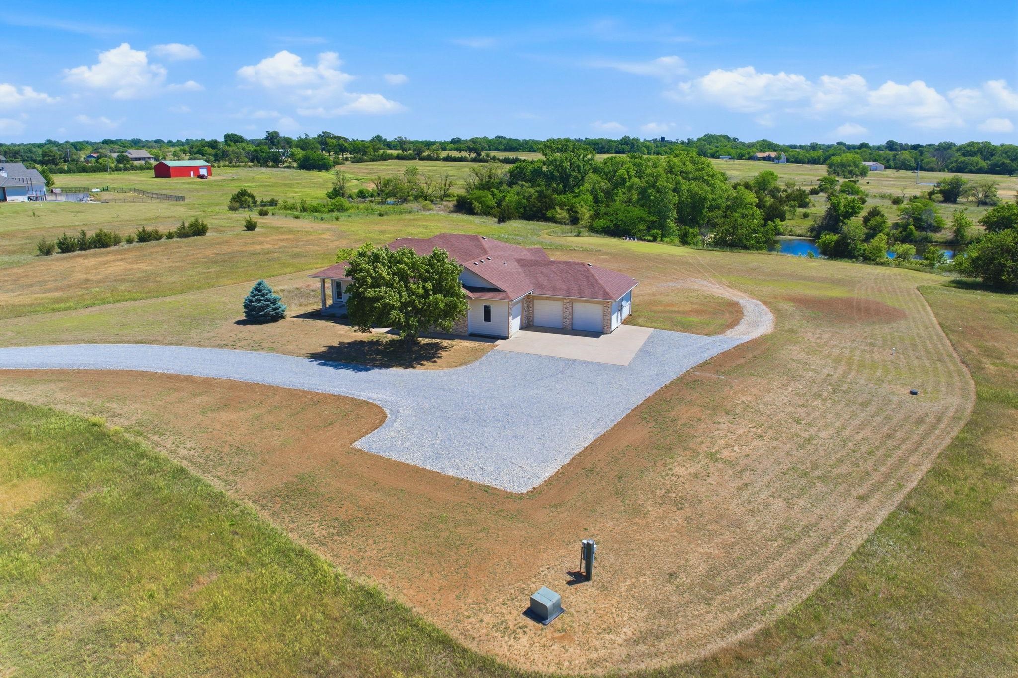 4900 S 247th St W, Goddard, KS 67052
