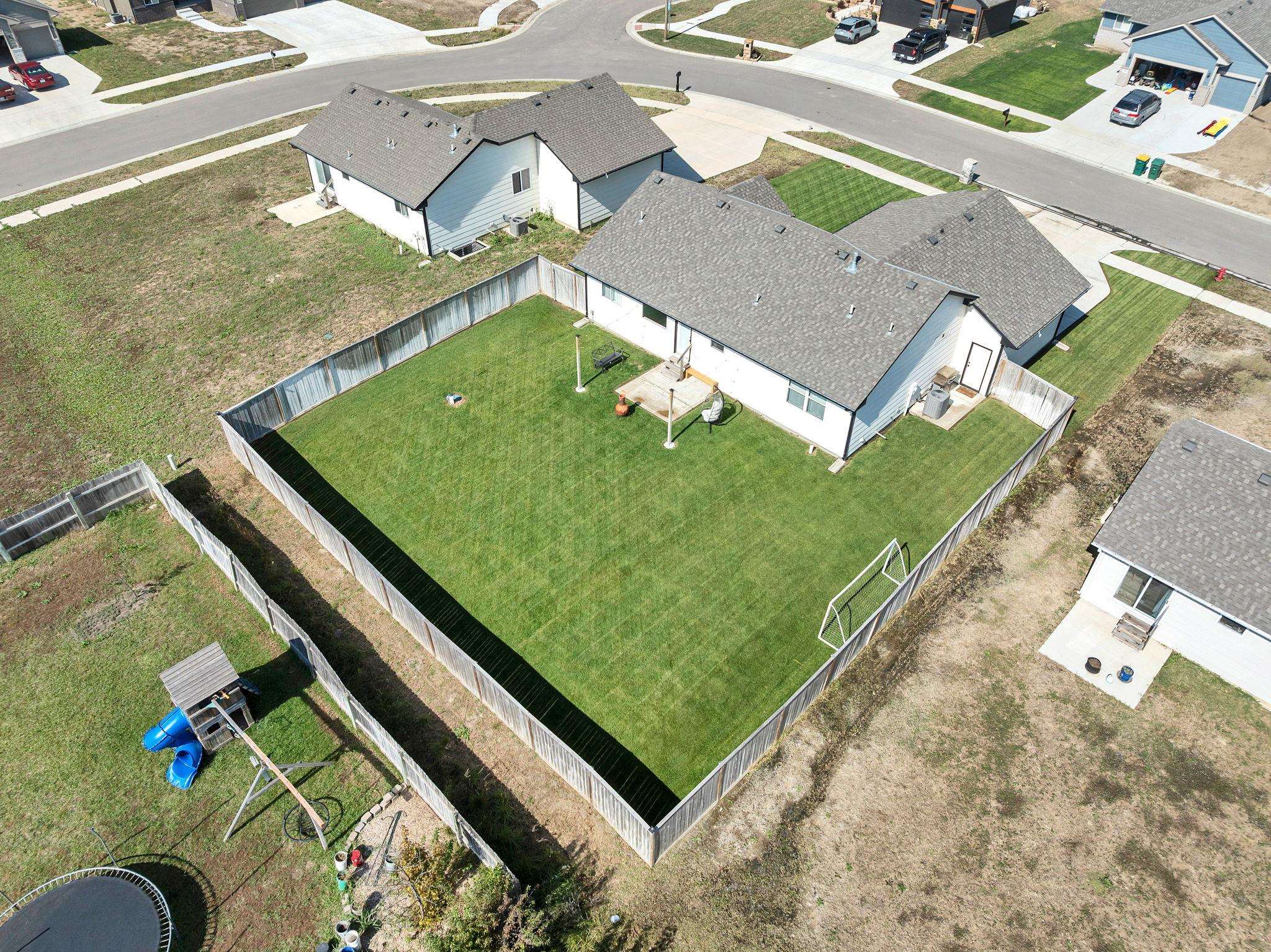291 W Dusk Dr, Rose Hill, KS 67133