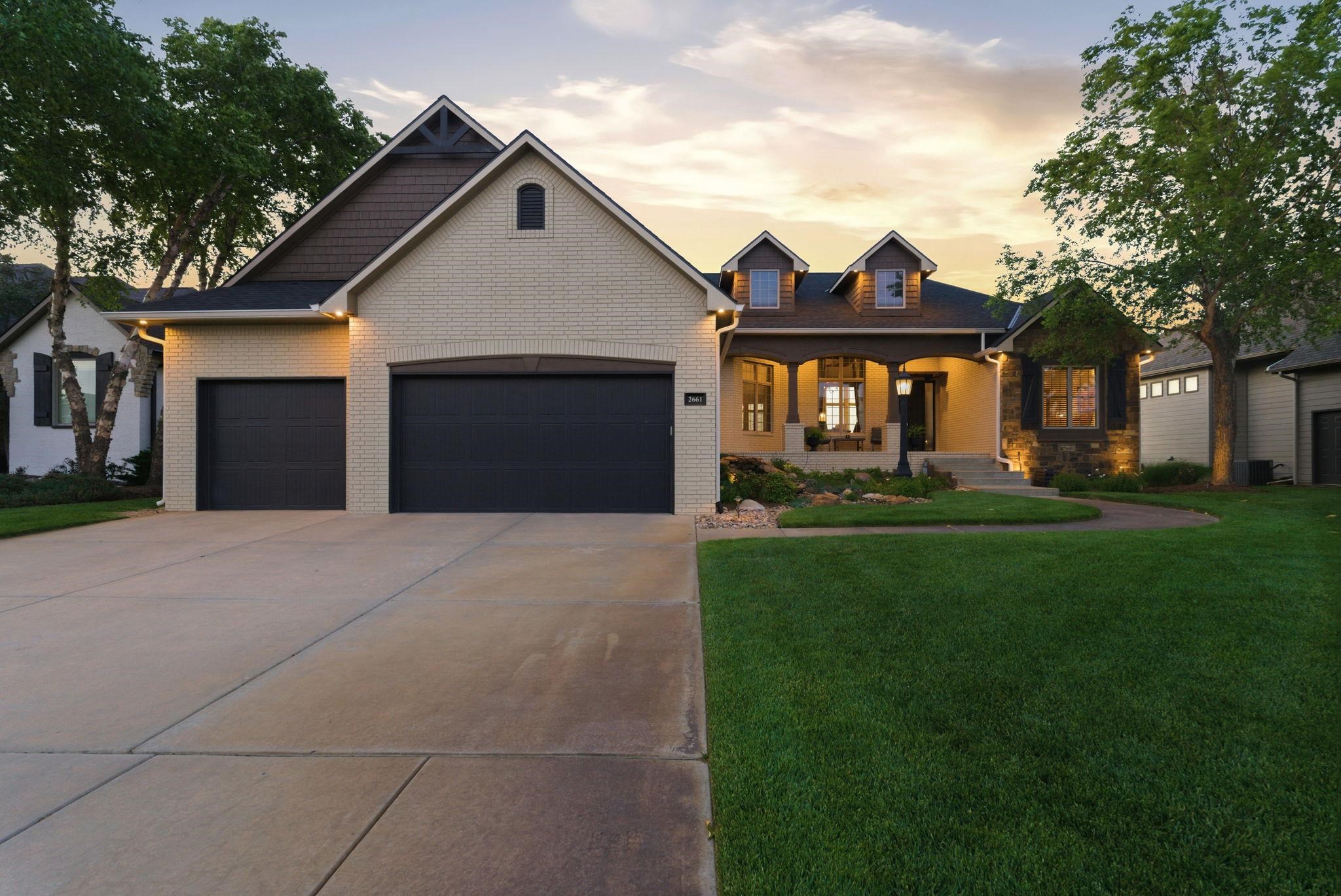2661 N Bayside Ct, Wichita, KS 67205