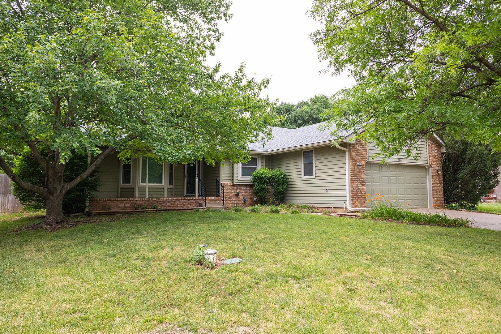 109 Maplewood, Mulvane, KS 67110