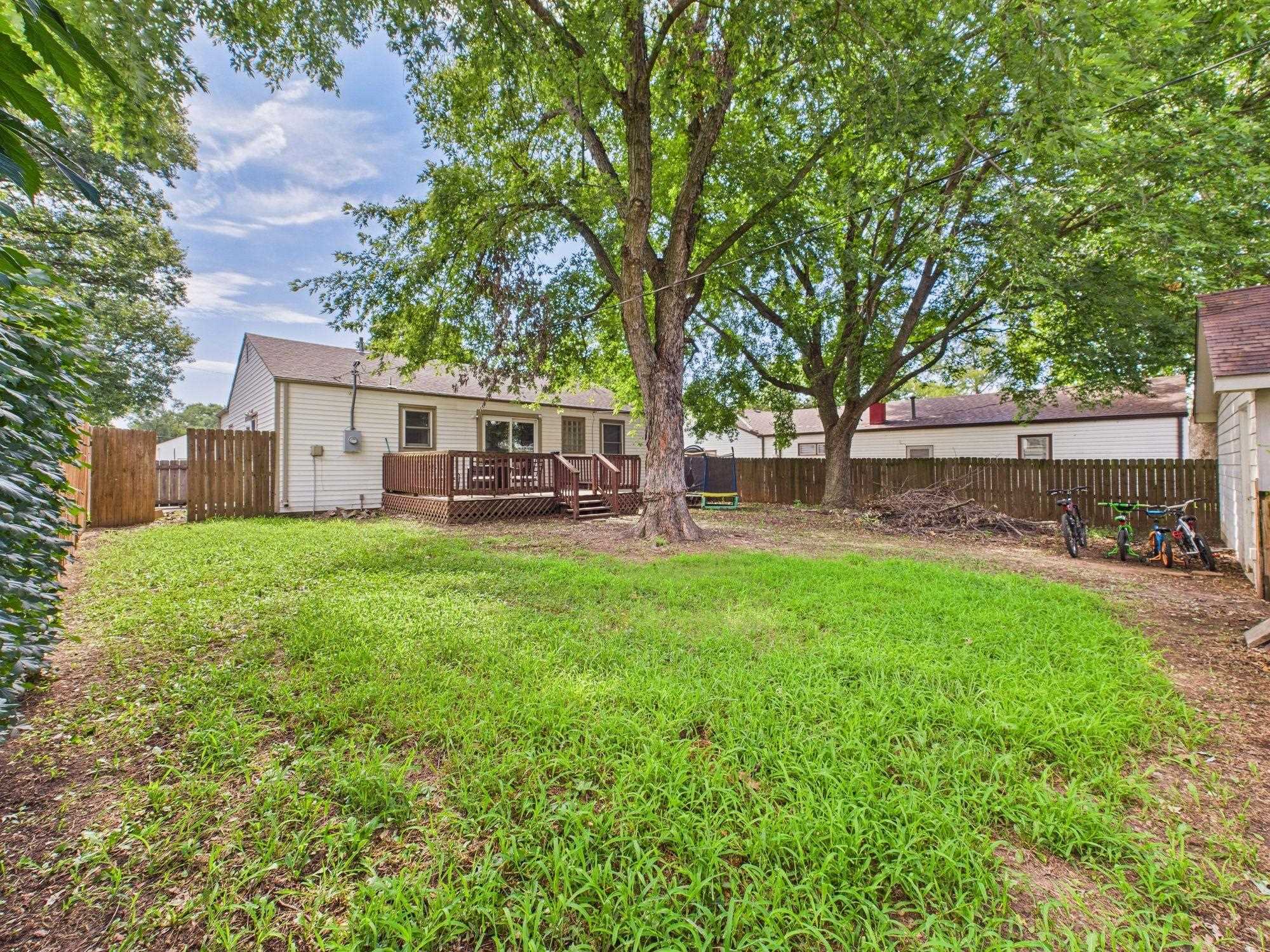711 S Central Ave, Mulvane, KS 67110